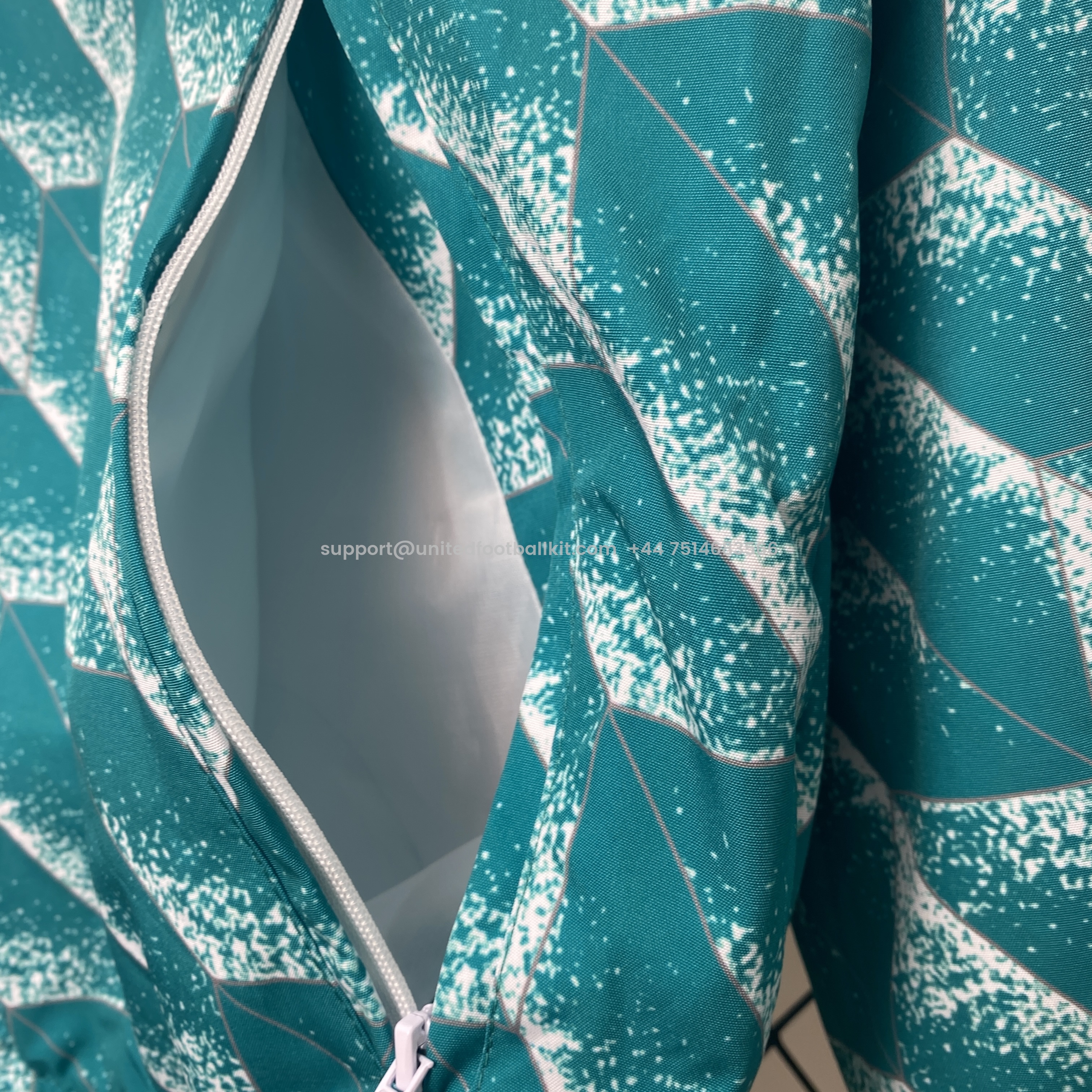 Unitedfootballkit.com | Germany 24-25 Double Sided Reversible Windbreaker - Pink & Vintage Green -Customize Name, Number and Patch | Worldwide Shipping