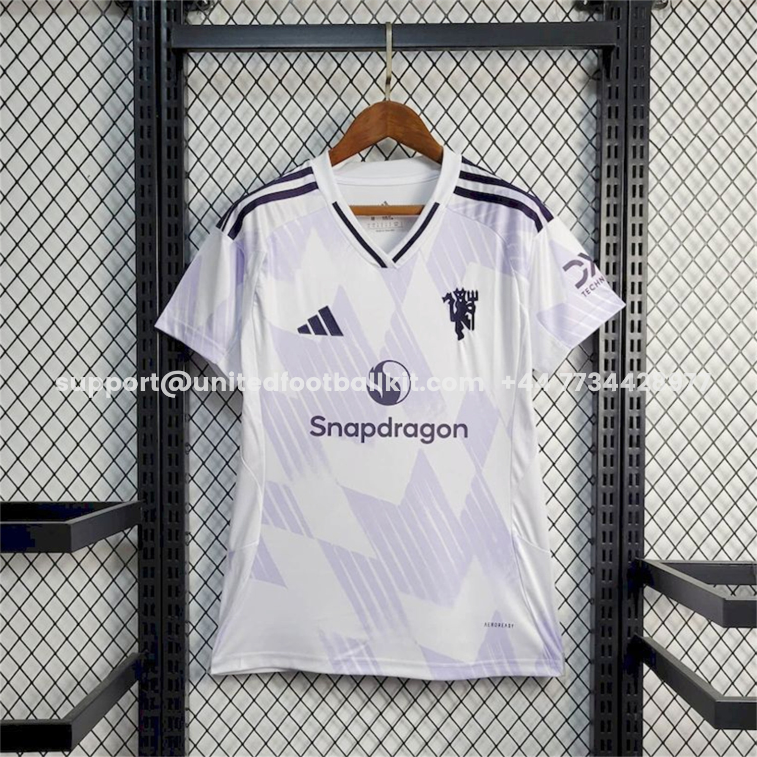 Unitedfootballkit.com | Women's Manchester United 25-26 Away Jersey -Customize Name, Number and Patch | Worldwide Shipping