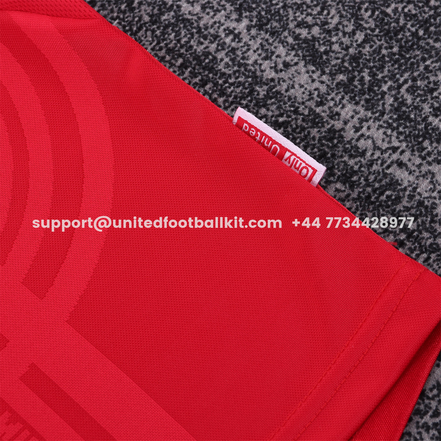 Unitedfootballkit.com | Retro Manchester United 1999-00 Home Kids Kit -Customize Name, Number and Patch | Worldwide Shipping