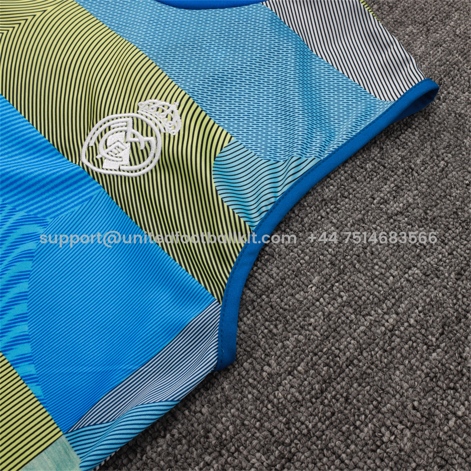 Unitedfootballkit.com | Real Madrid 25-26 Vest Training Set - Blue-Gray Camouflage Vest and Black Shorts -Customize Name, Number and Patch | Worldwide Shipping