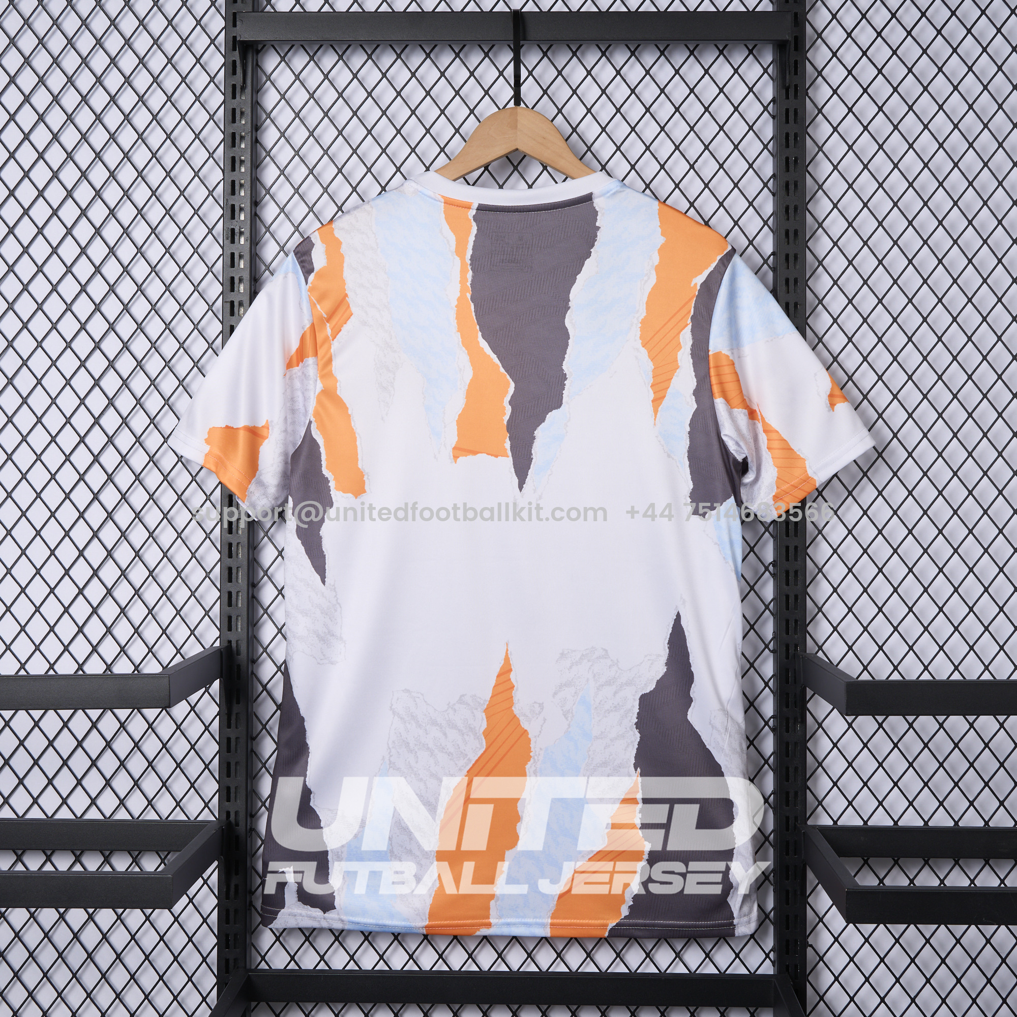 Unitedfootballkit.com | Real Madrid 24-25 Pre-Match 2 Jersey - Fans Version -Customize Name, Number and Patch | Worldwide Shipping