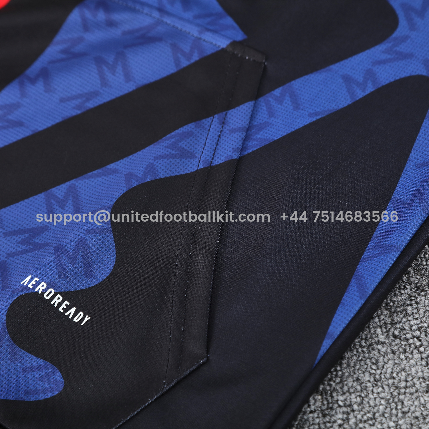 Unitedfootballkit.com | Manchester United 24-25 Pre-Match Traning Hoodie Set - Black Top and Pants -Customize Name, Number and Patch | Worldwide Shipping