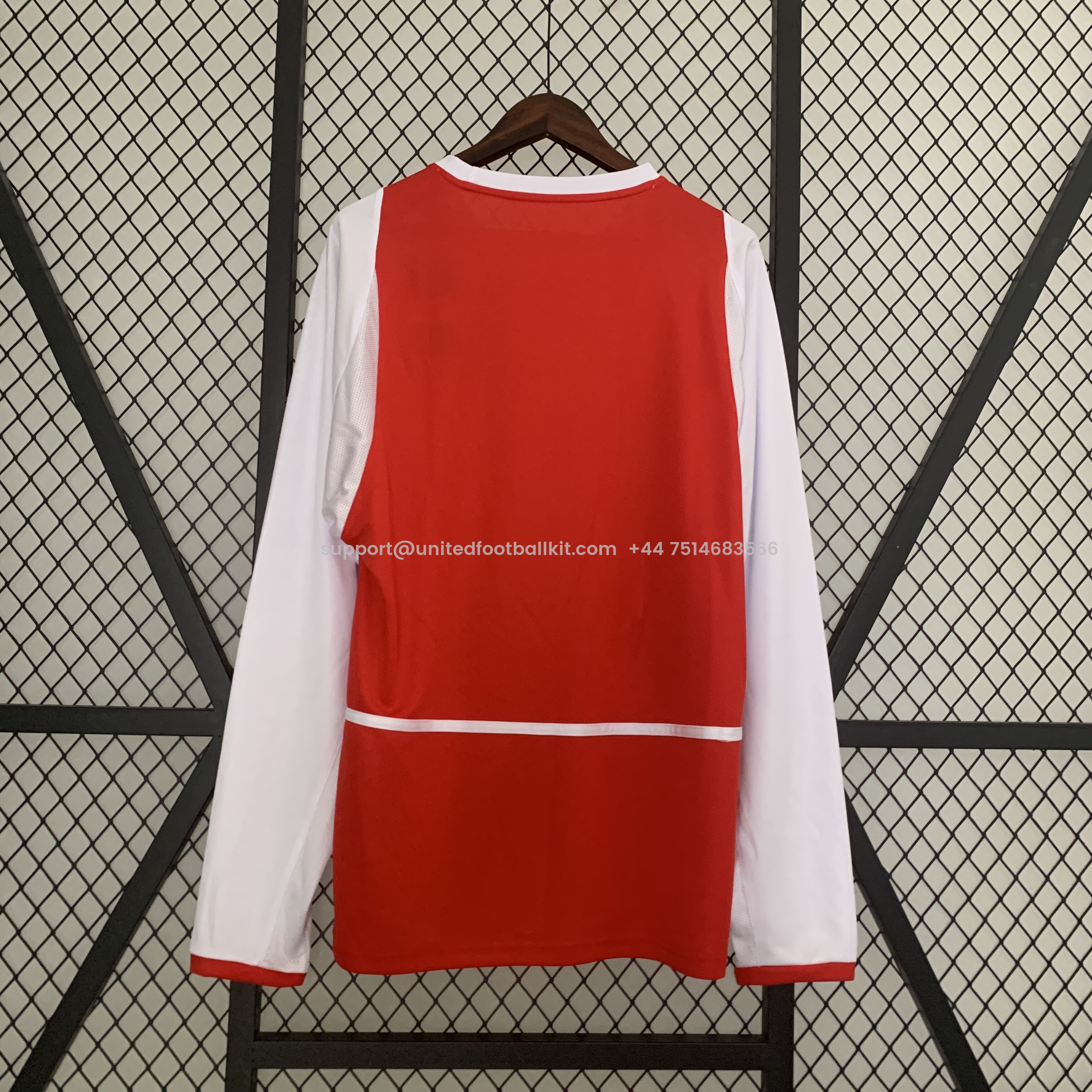 Unitedfootballkit.com | Retro Arsenal 02-04 Home Stadium Long Sleeve Jersey -Customize Name, Number and Patch | Worldwide Shipping