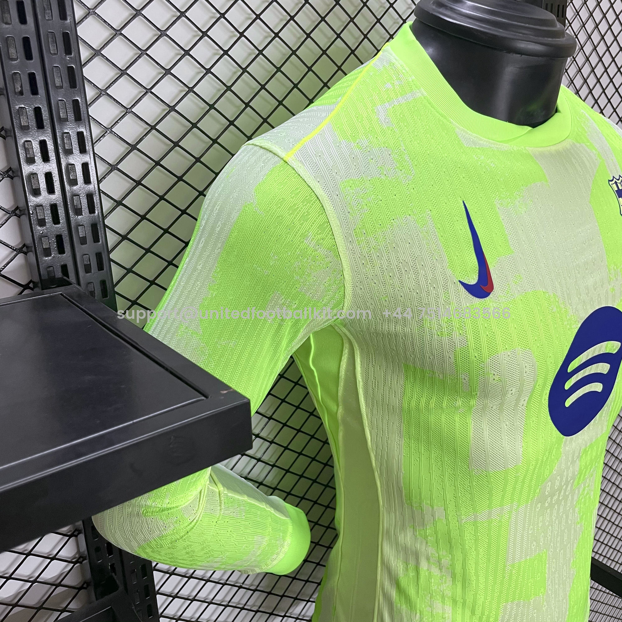 Unitedfootballkit.com | Barcelona 24-25 Third Long Sleeve Jersey with Big Logo - Player Version -Customize Name, Number and Patch | Worldwide Shipping