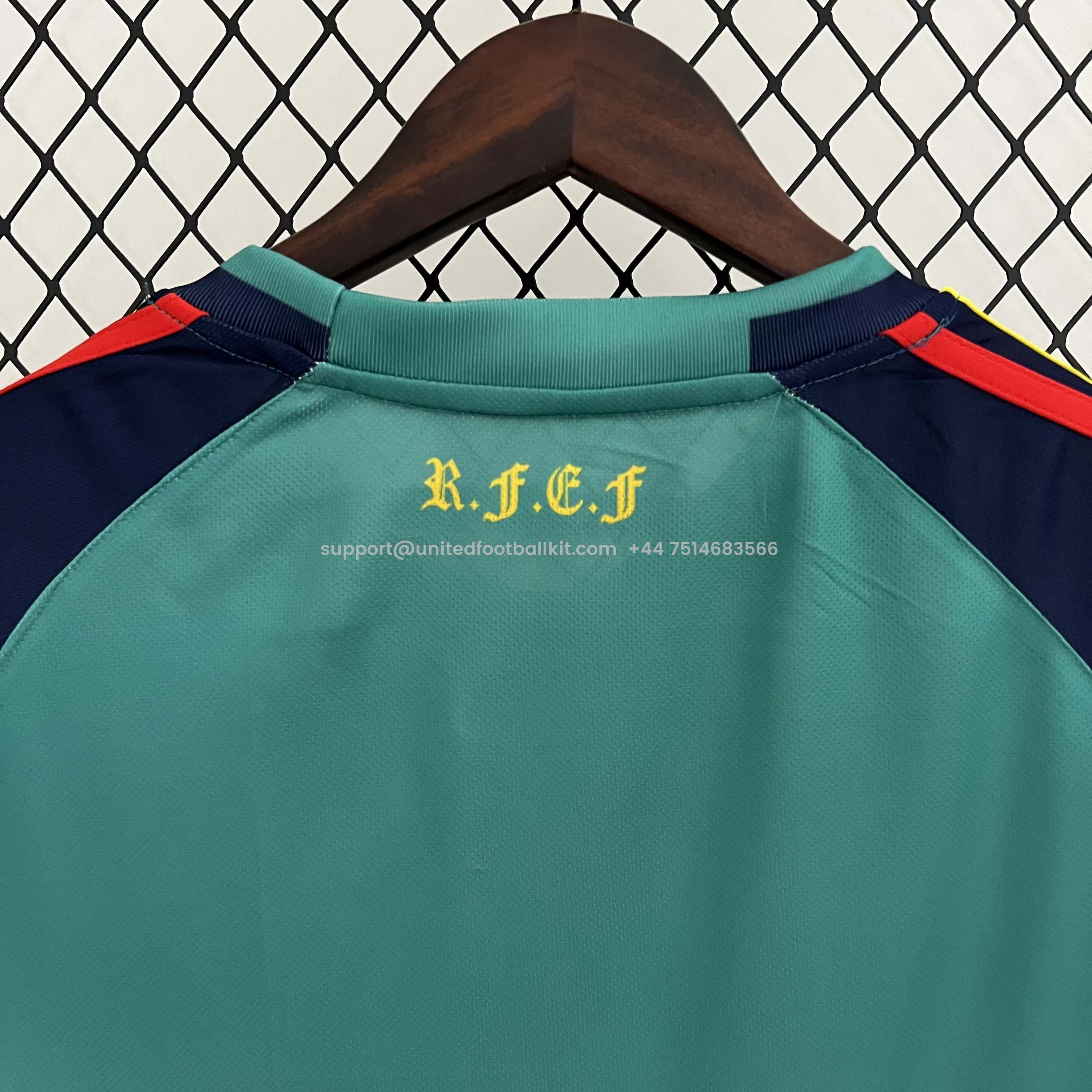 Unitedfootballkit.com | Retro Spain 2010 Green Goalkeeper Jersey -Customize Name, Number and Patch | Worldwide Shipping