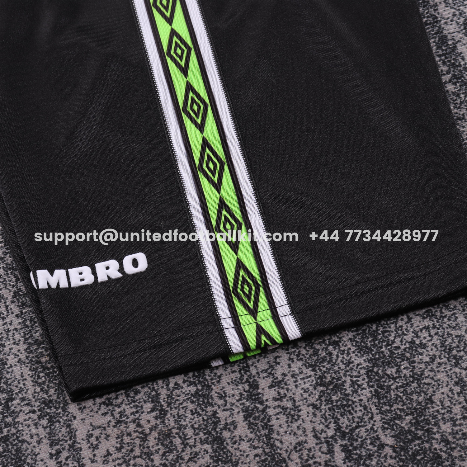 Unitedfootballkit.com | Retro Manchester United 1998-99 Third Kids Kit -Customize Name, Number and Patch | Worldwide Shipping