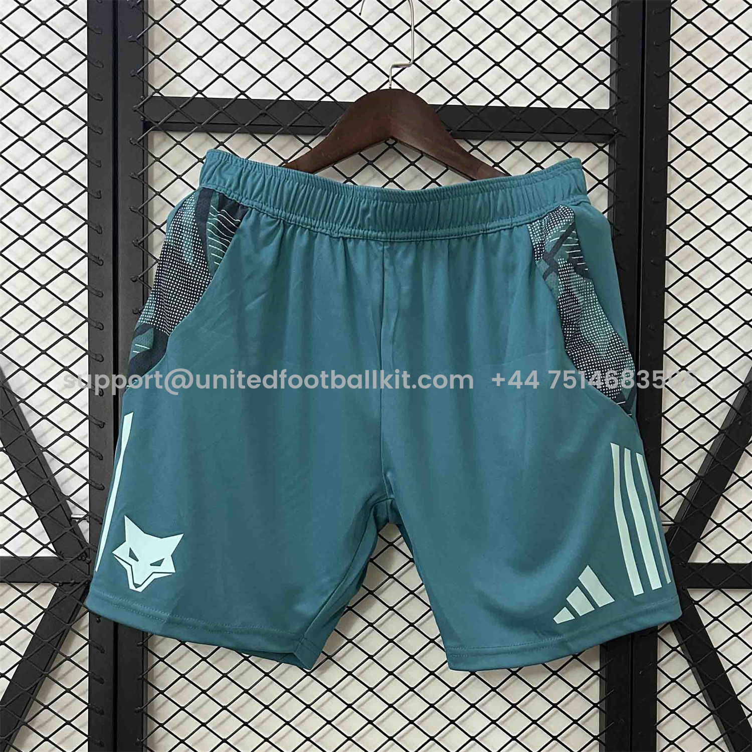 Unitedfootballkit.com | Cruzeiro 25-26 Green Training Shorts - Fans Version -Customize Name, Number and Patch | Worldwide Shipping