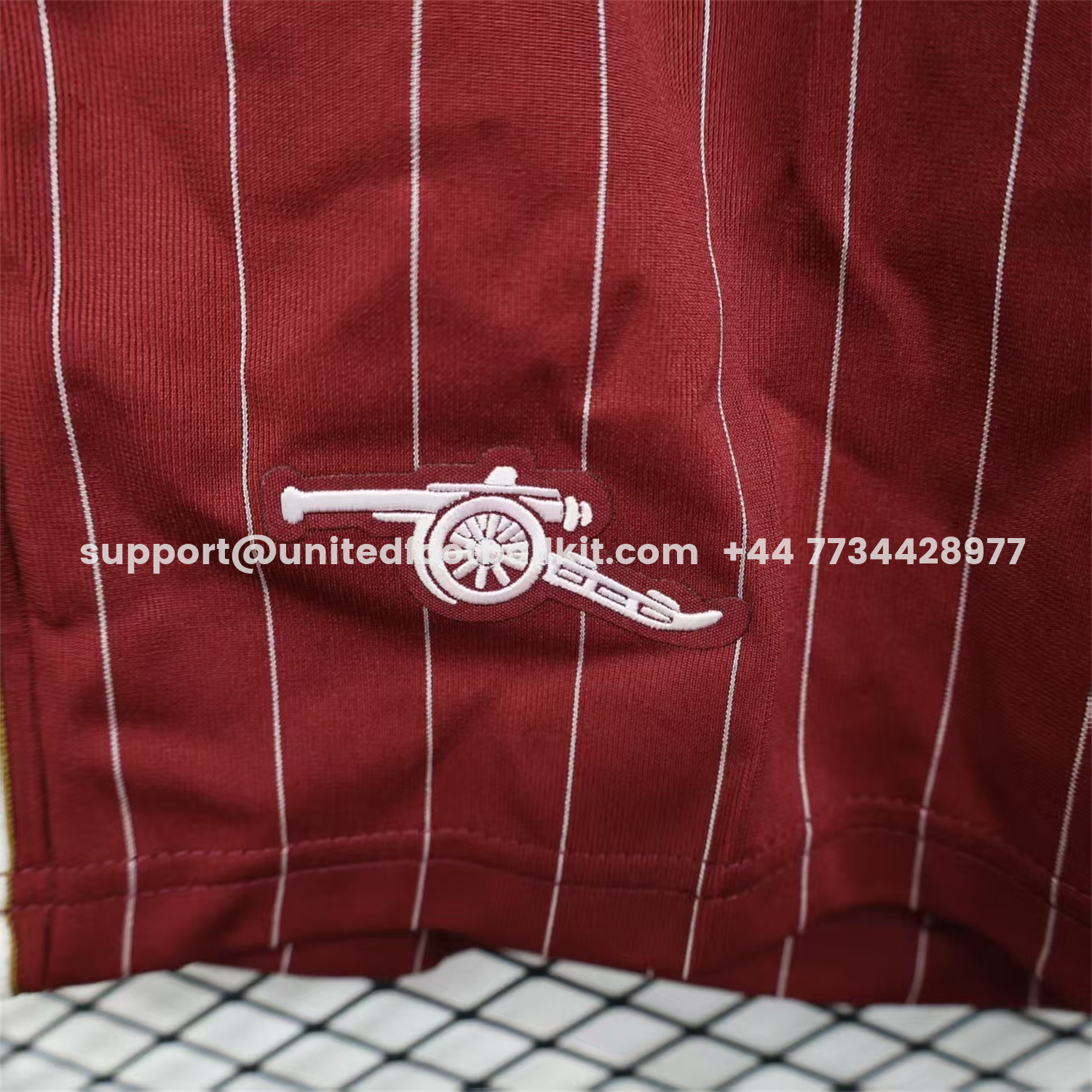 Unitedfootballkit.com | Arsenal 25-26 Trefoil Red Travel Shorts - Player Version -Customize Name, Number and Patch | Worldwide Shipping