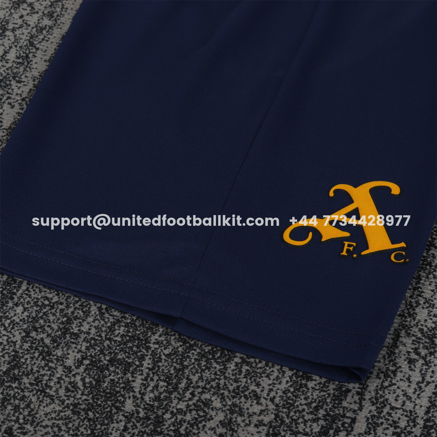 Unitedfootballkit.com | Retro Arsenal 1996-97 Away Kids Kit -Customize Name, Number and Patch | Worldwide Shipping