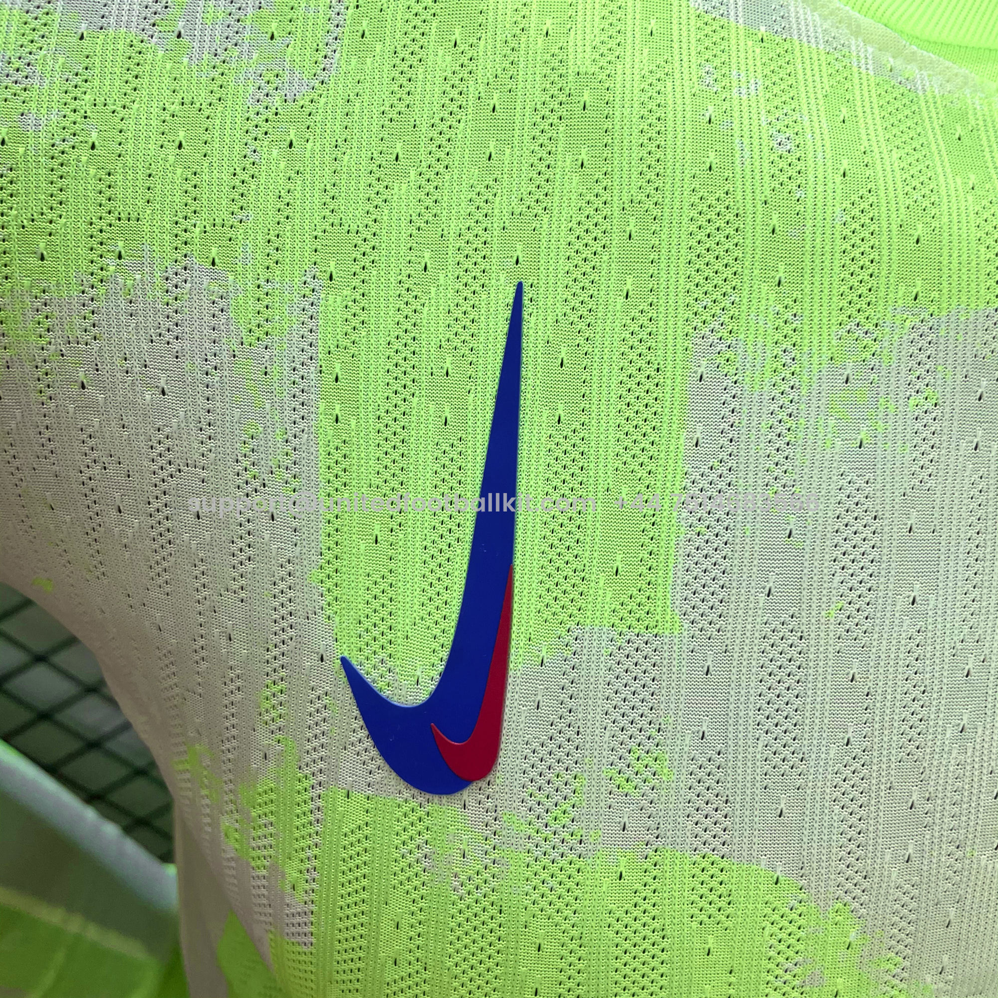 Unitedfootballkit.com | Barcelona 24-25 Third Long Sleeve Jersey with Big Logo - Player Version -Customize Name, Number and Patch | Worldwide Shipping