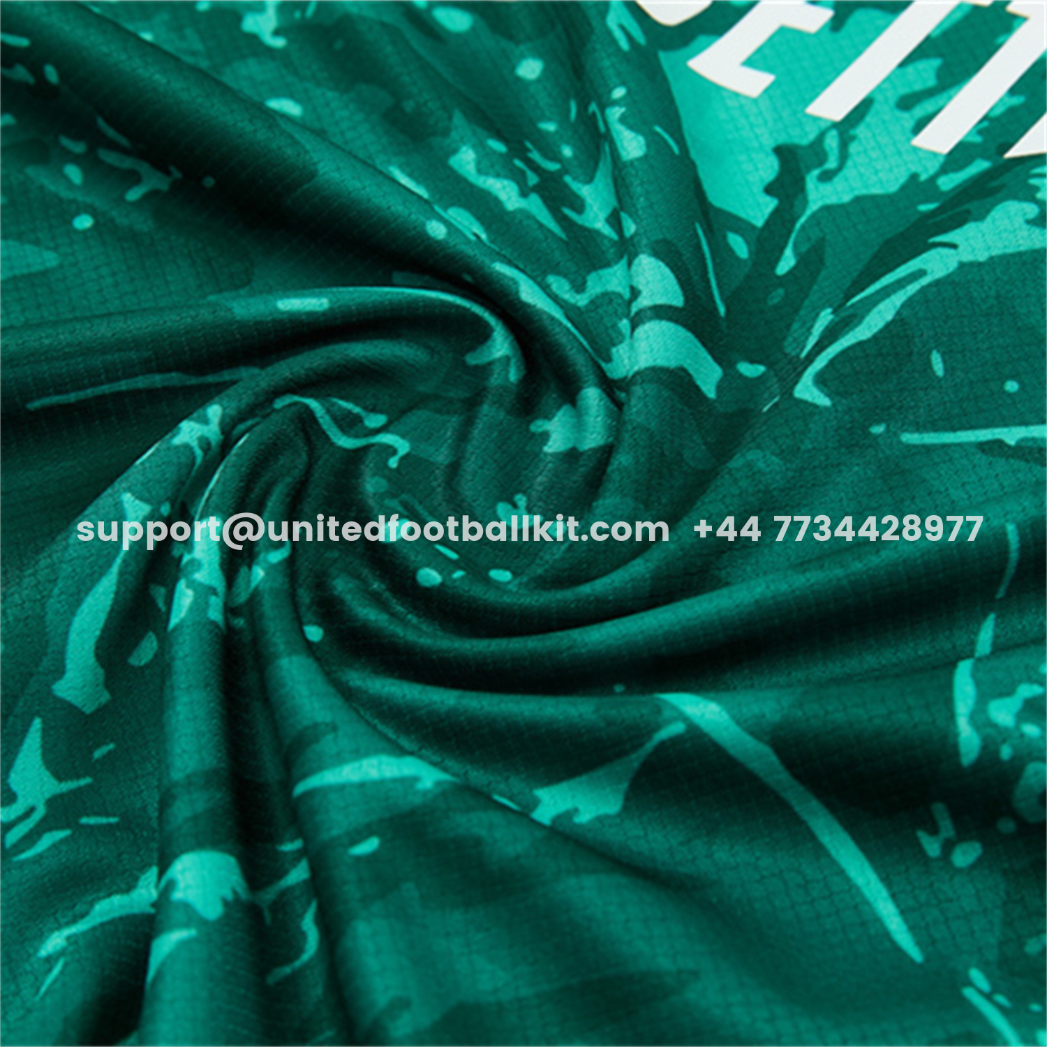 Unitedfootballkit.com | Real Madrid 26-27 Kids Short-Sleeve Training Set - Green Camouflage Top & Green Shorts -Customize Name, Number and Patch | Worldwide Shipping