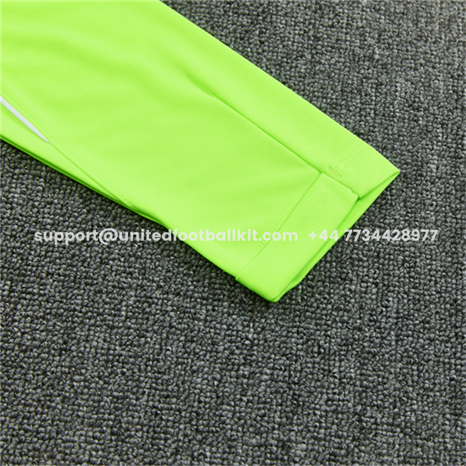 Unitedfootballkit.com | Atletico Madrid 26-27 Long Sleeves Training Set - Neon Green Top & Black Pants -Customize Name, Number and Patch | Worldwide Shipping
