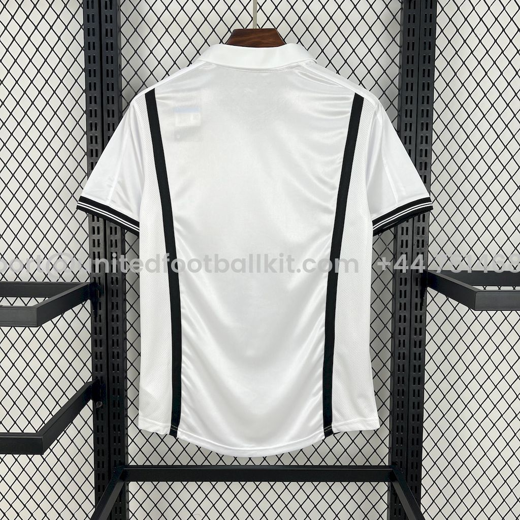 Unitedfootballkit.com | Retro Valencia 2000-01 Home Jersey -Customize Name, Number and Patch | Worldwide Shipping
