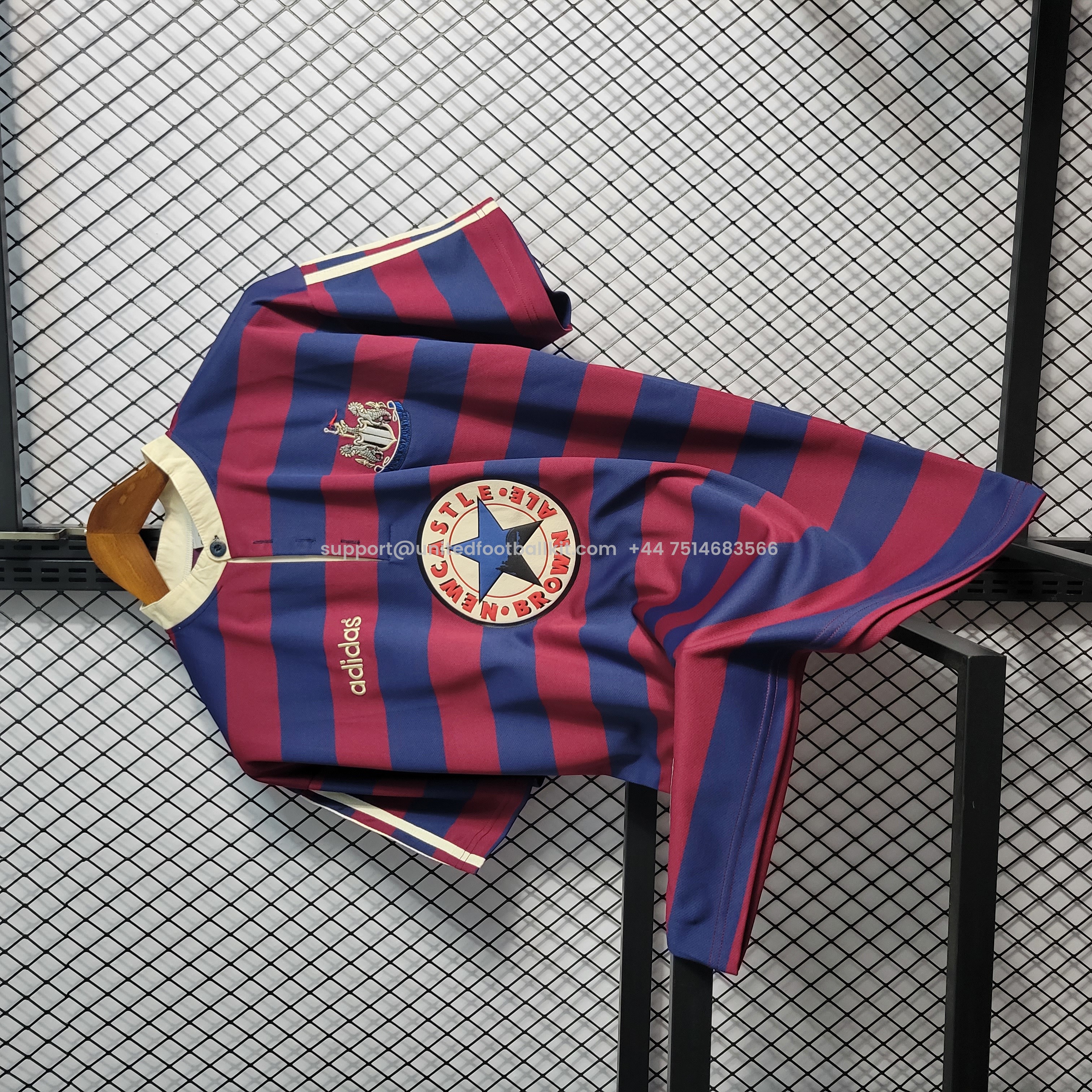 Unitedfootballkit.com | Retro Newcastle United 1995-96 Away Stadium Jersey -Customize Name, Number and Patch | Worldwide Shipping