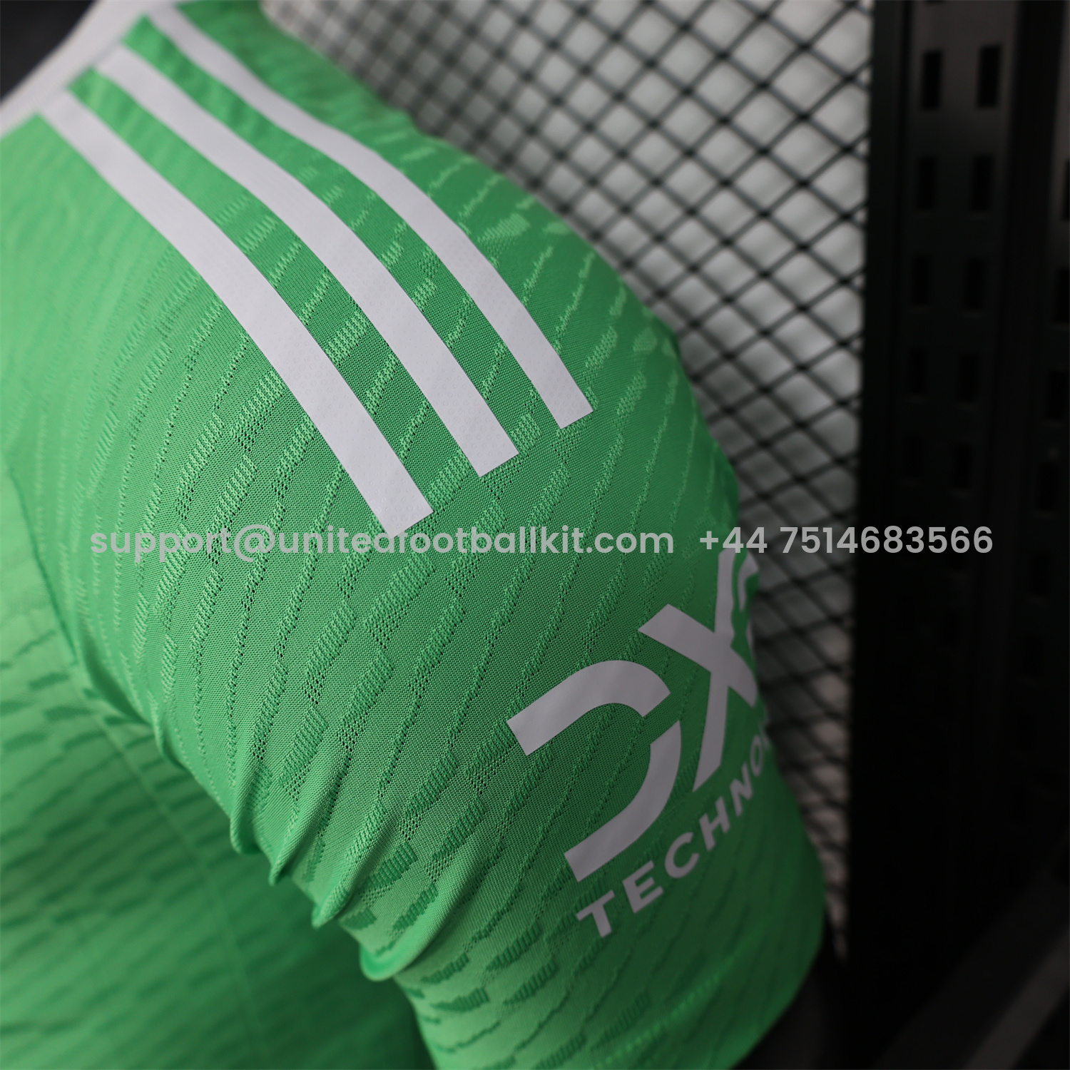 Unitedfootballkit.com | Manchester United 25-26 Trefoil Green Goalkeeper Jersey - Player Version -Customize Name, Number and Patch | Worldwide Shipping