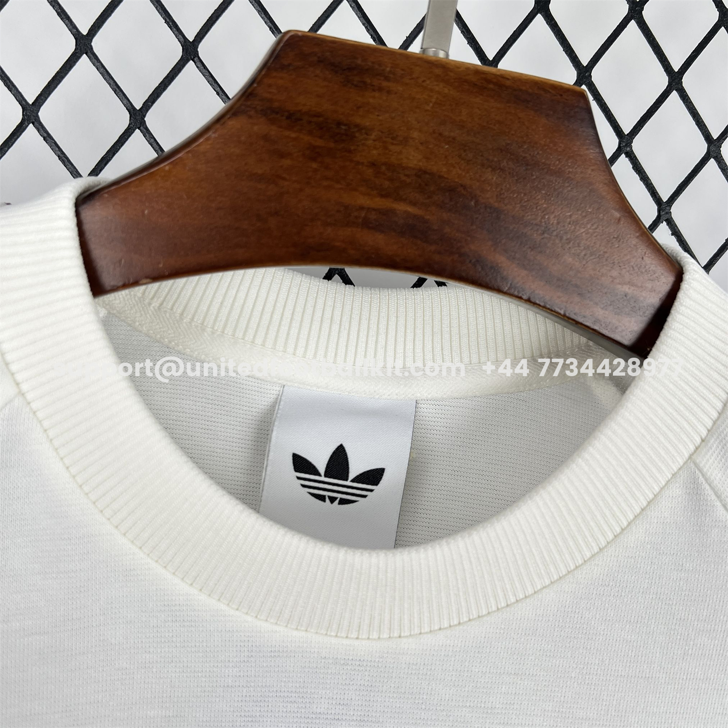 Unitedfootballkit.com | Spain 2026 Travel White Jersey - Fans Version -Customize Name, Number and Patch | Worldwide Shipping