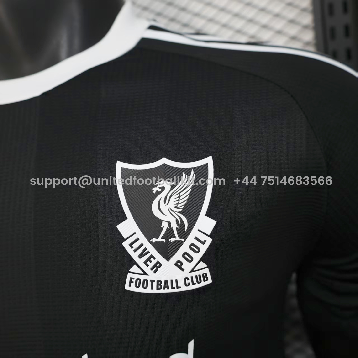 Unitedfootballkit.com | Liver.pool 25-26 Black Trefoil Goalkeeper Jersey - Player Version -Customize Name, Number and Patch | Worldwide Shipping