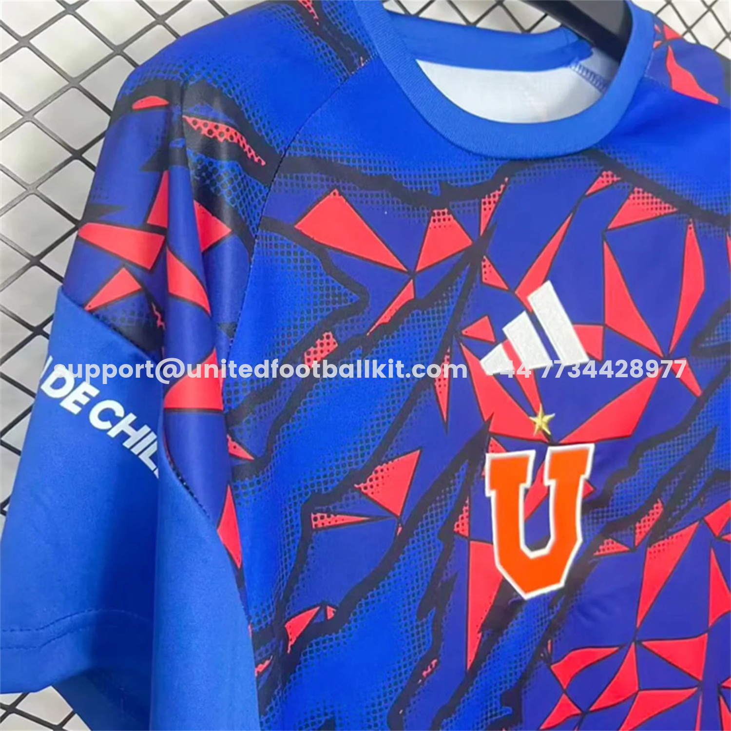 Unitedfootballkit.com | Universidad de Chile 2026 Red And Blue Fragments Jersey - Fans Version -Customize Name, Number and Patch | Worldwide Shipping