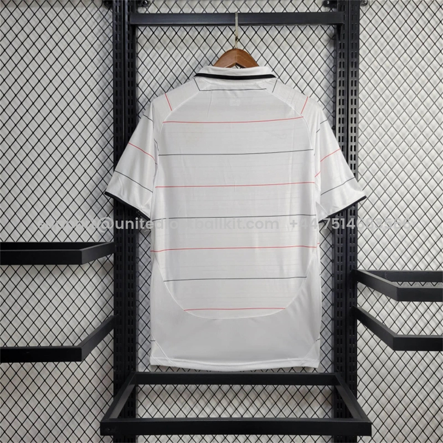 Unitedfootballkit.com | Retro Manchester United 04-06 Third Jersey -Customize Name, Number and Patch | Worldwide Shipping