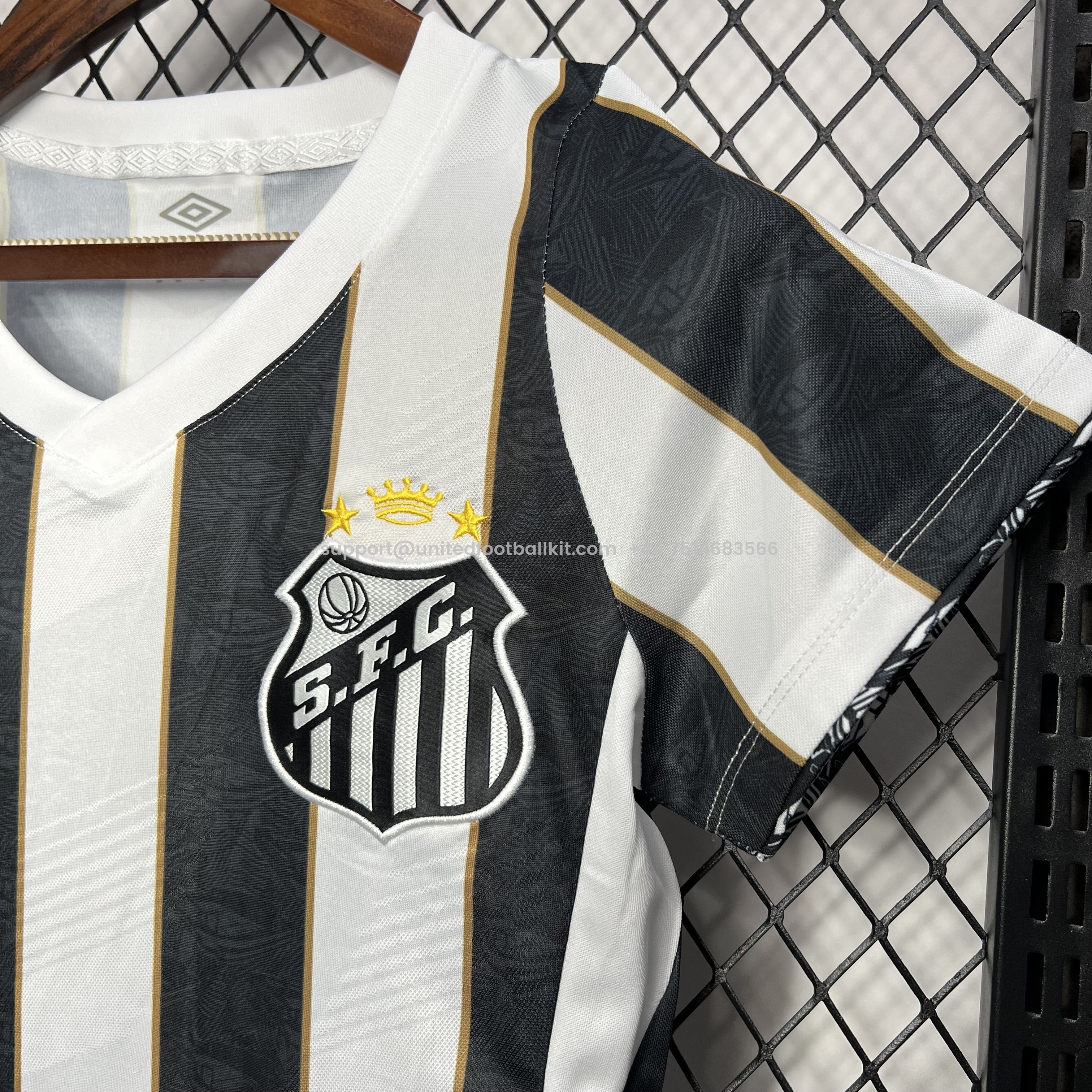 Unitedfootballkit.com | Women's Santos 24-25 Away Unsponsored Jersey - Fans Version -Customize Name, Number and Patch | Worldwide Shipping