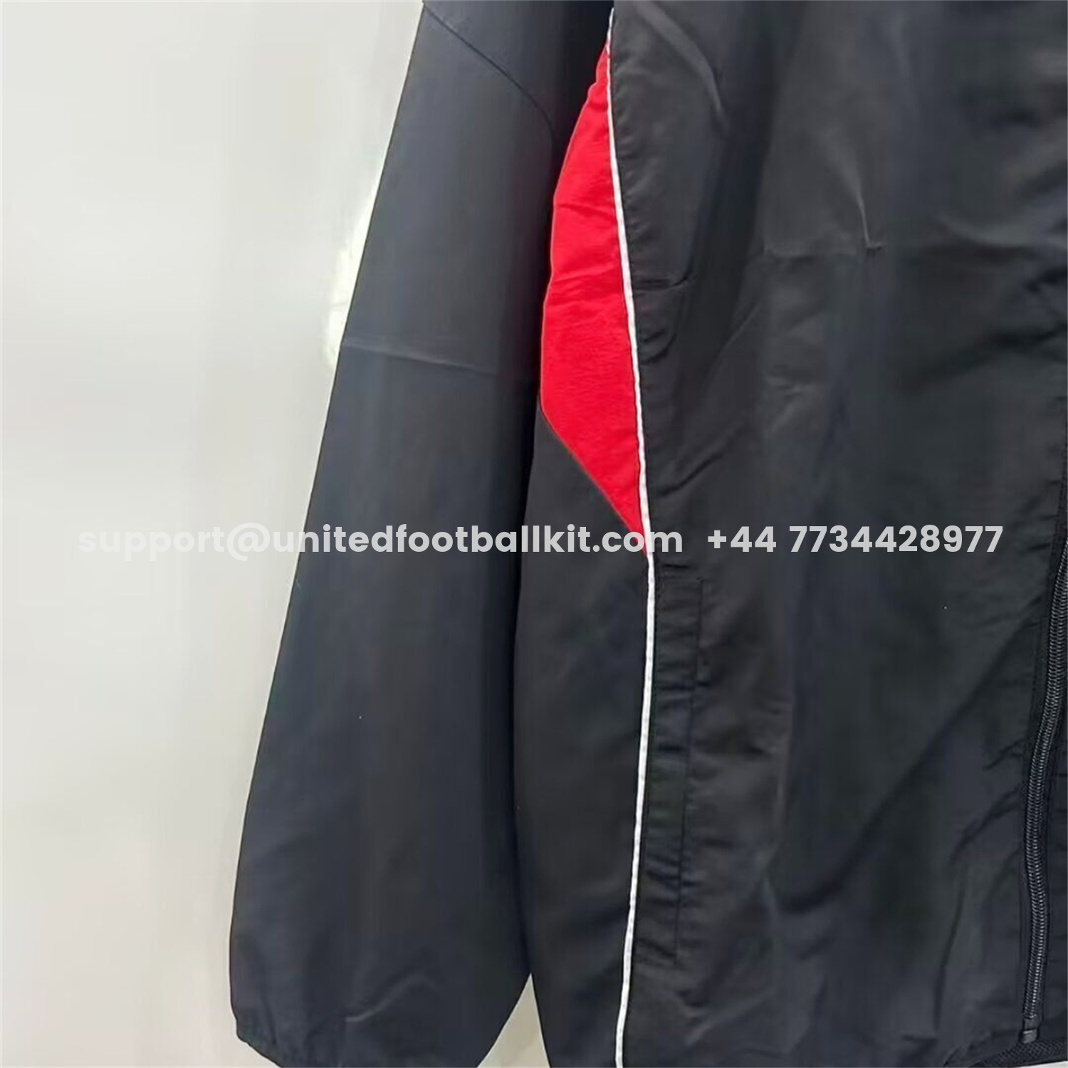 Unitedfootballkit.com | River Plate 25-26 Training Windbreaker Jacket - Black With Red -Customize Name, Number and Patch | Worldwide Shipping