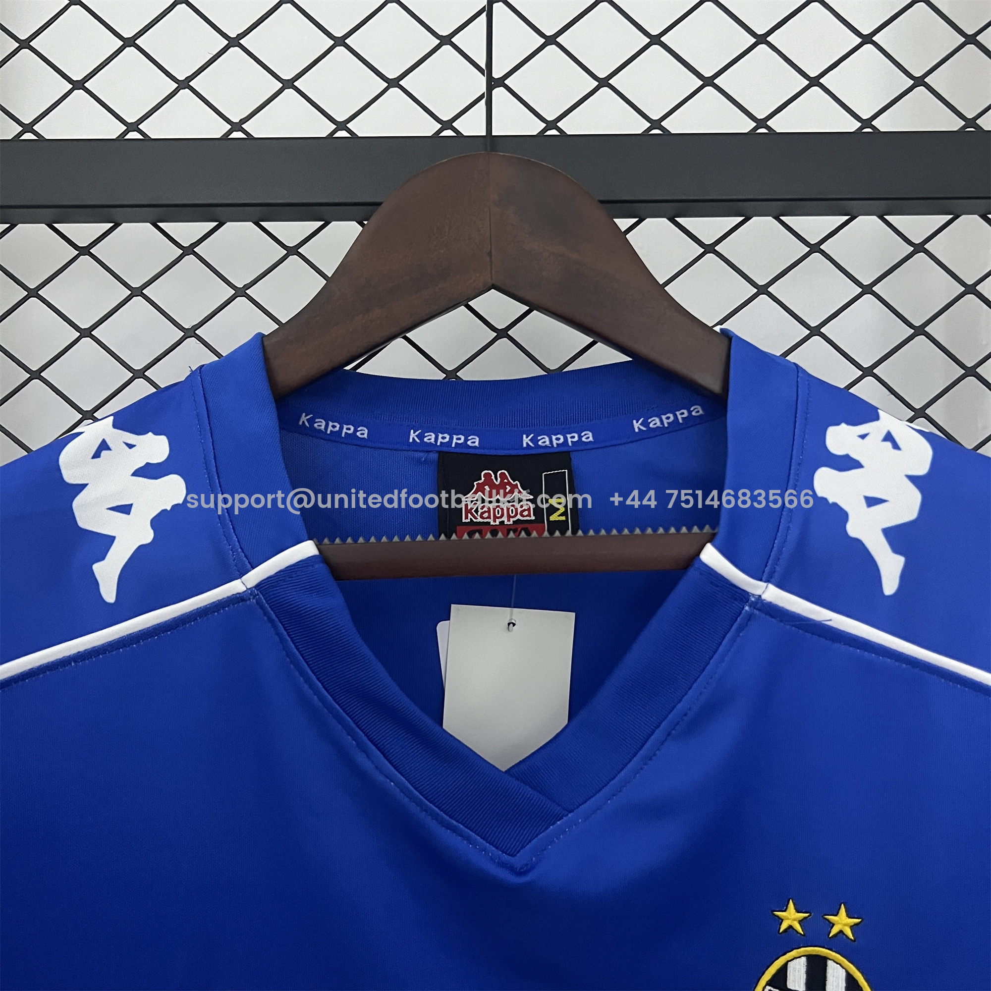 Unitedfootballkit.com | Retro Juventus 1999-00 Away Jersey -Customize Name, Number and Patch | Worldwide Shipping