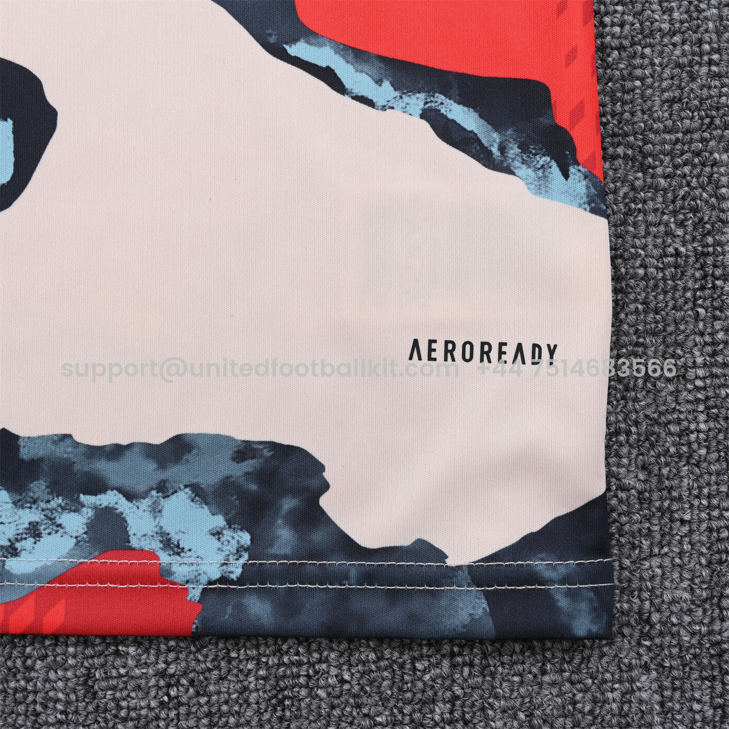 Unitedfootballkit.com | Bayern Munich 24-25 Pre-Match Short-Sleeve Training Set - CamouflageTop & Black Shorts -Customize Name, Number and Patch | Worldwide Shipping