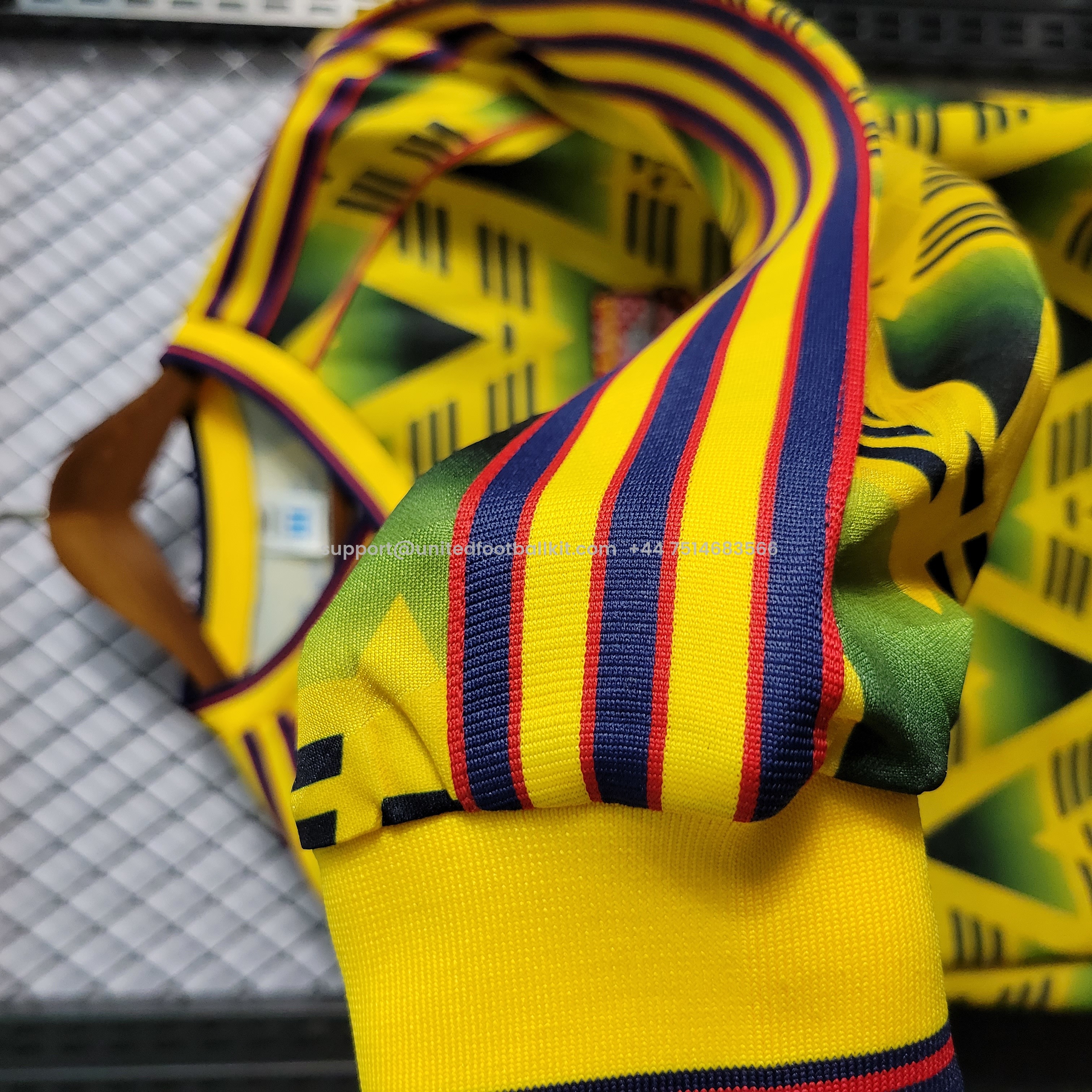 Unitedfootballkit.com | Retro Arsenal 91-93 Away Long Sleeve Jersey -Customize Name, Number and Patch | Worldwide Shipping