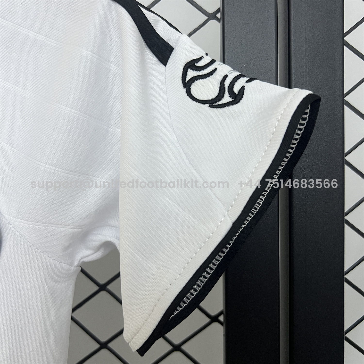 Unitedfootballkit.com | Retro Real Madrid 2006-07 Home Kids Kit -Customize Name, Number and Patch | Worldwide Shipping