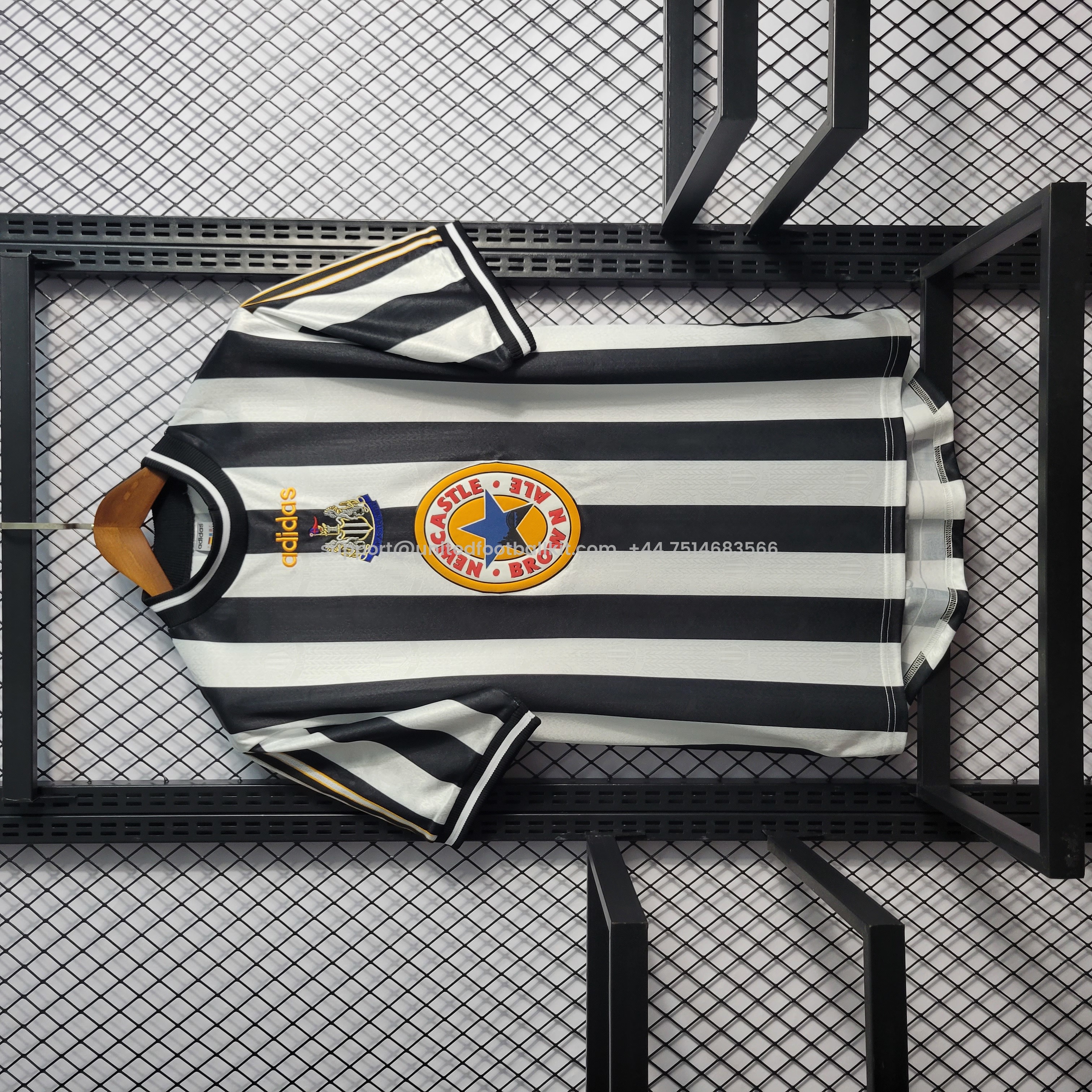 Unitedfootballkit.com | Retro Newcastle United 1997-99 Home Stadium Jersey -Customize Name, Number and Patch | Worldwide Shipping