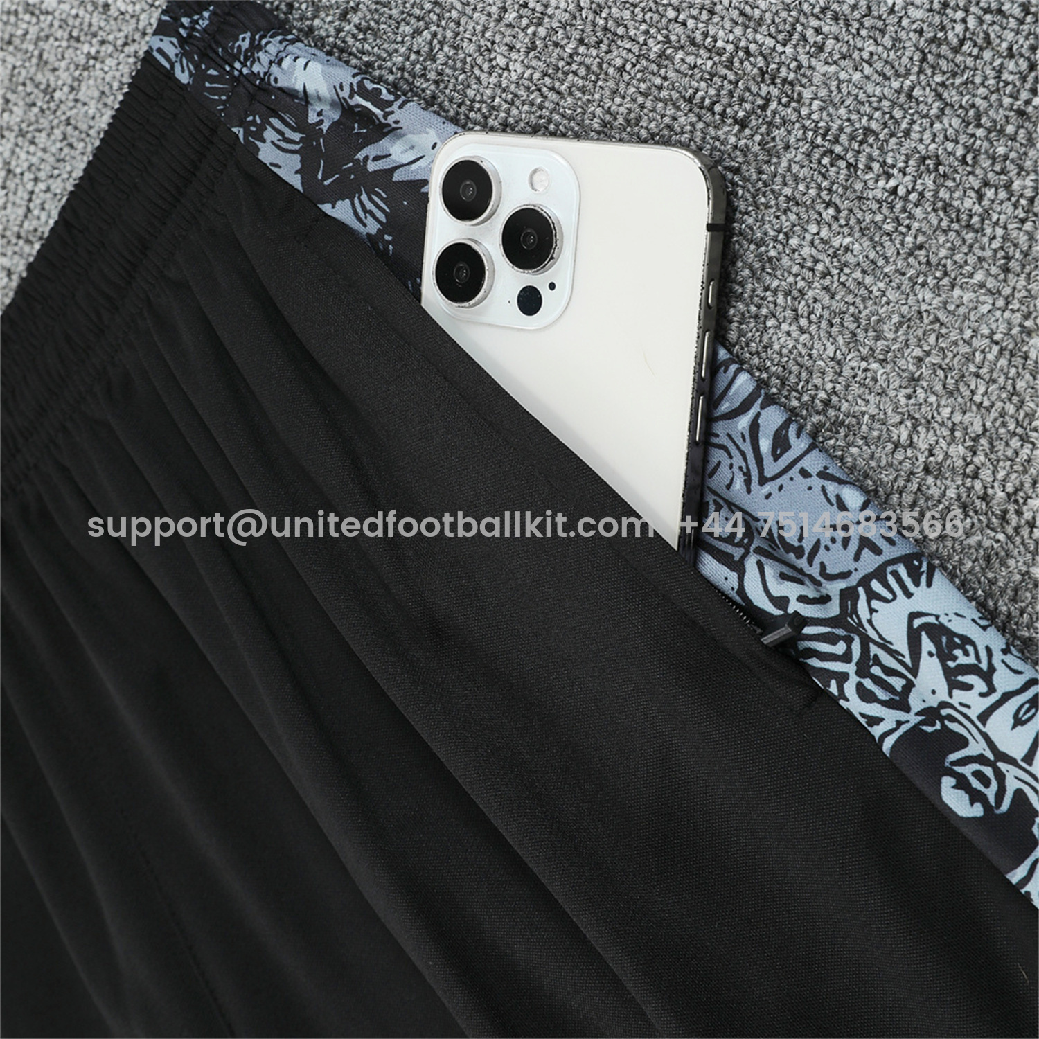 Unitedfootballkit.com | Brazil 25-26 White Jesus Statue Short-Sleeve Training Set - White Top & Black Shorts -Customize Name, Number and Patch | Worldwide Shipping