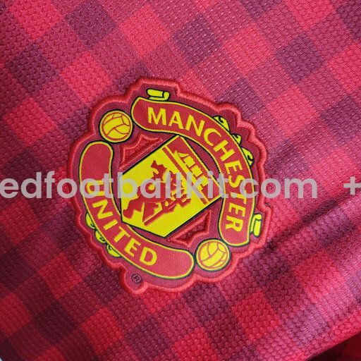 Unitedfootballkit.com | Retro Manchester United 12-13 Home Stadium Jersey -Customize Name, Number and Patch | Worldwide Shipping