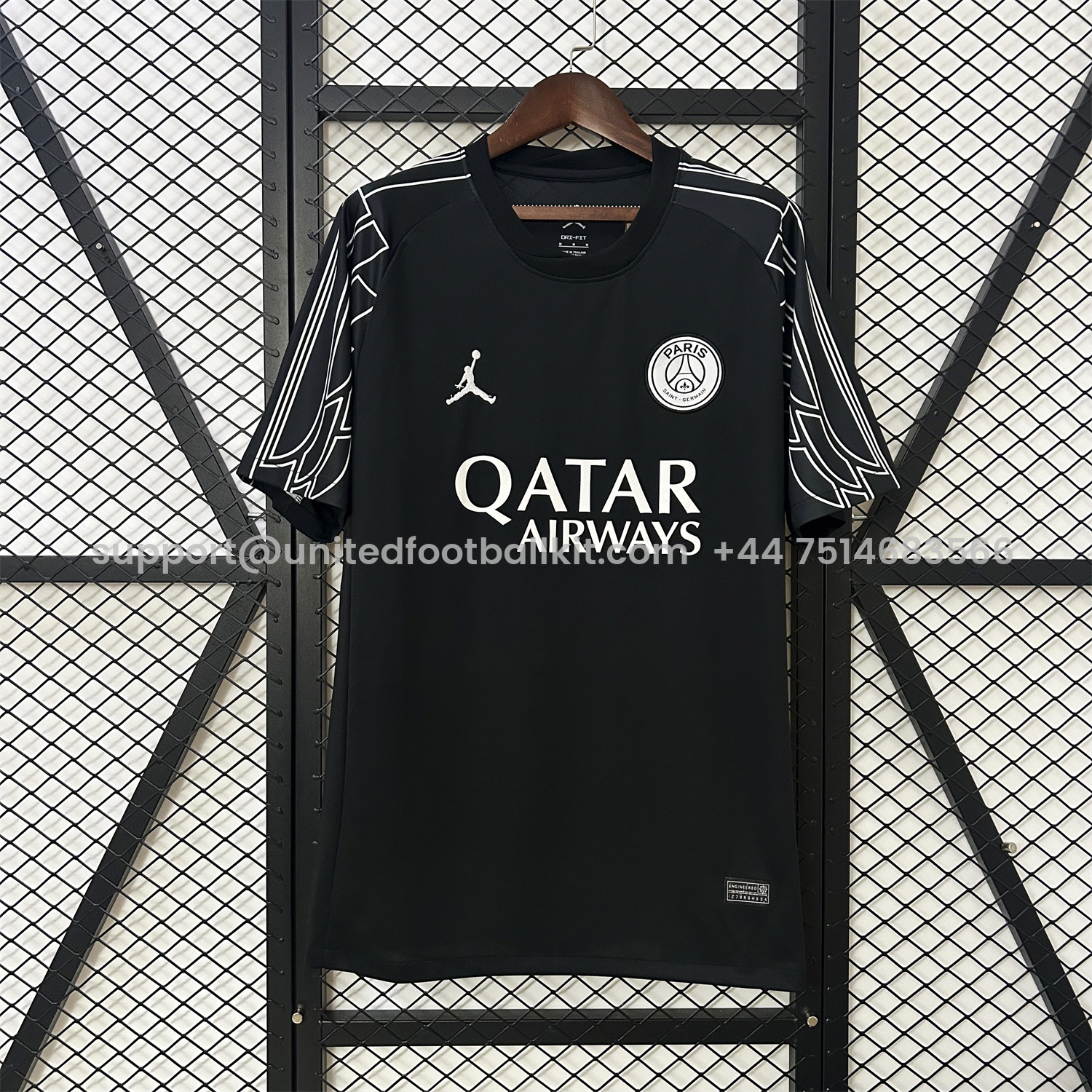 Unitedfootballkit.com | Paris Saint-Germain PSG 24-25 Fourth Black Jersey - Fans Version -Customize Name, Number and Patch | Worldwide Shipping