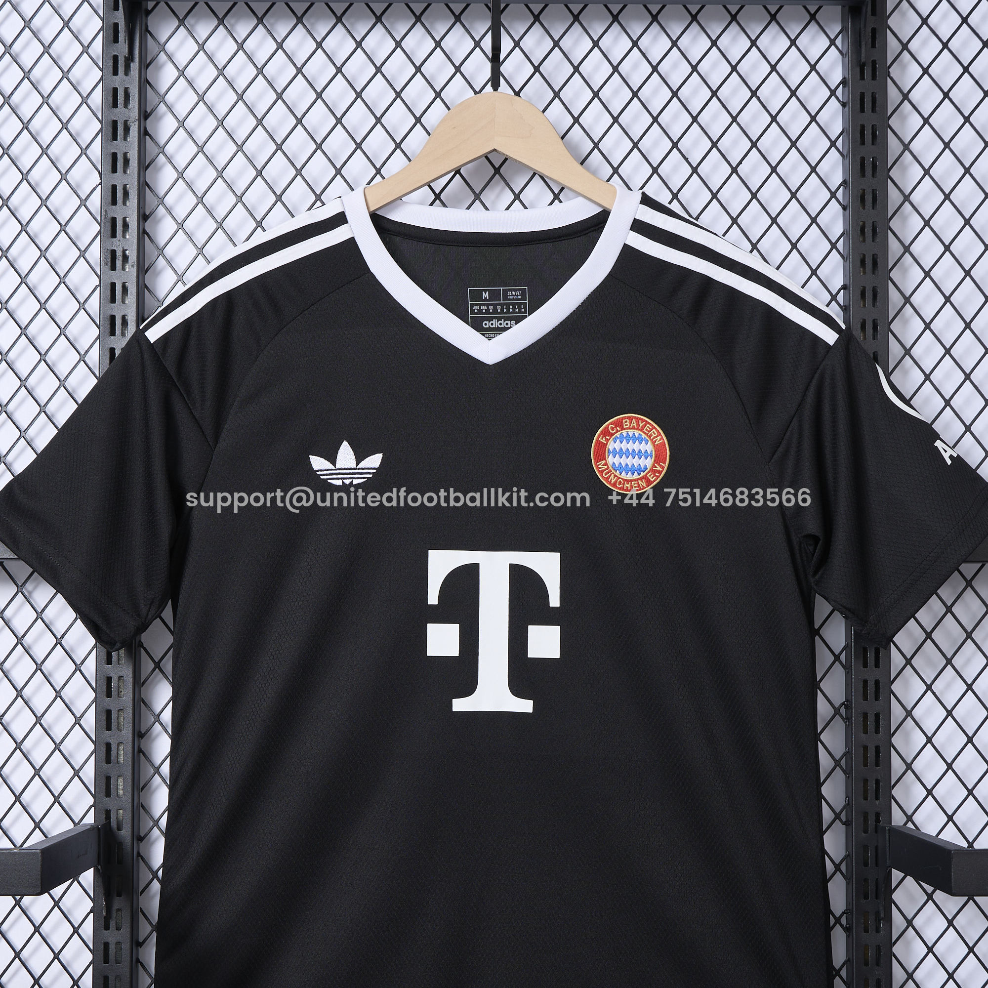 Unitedfootballkit.com | Bayern Munich 24-25 Third Goalkeeper Black Jersey - Fans Version -Customize Name, Number and Patch | Worldwide Shipping