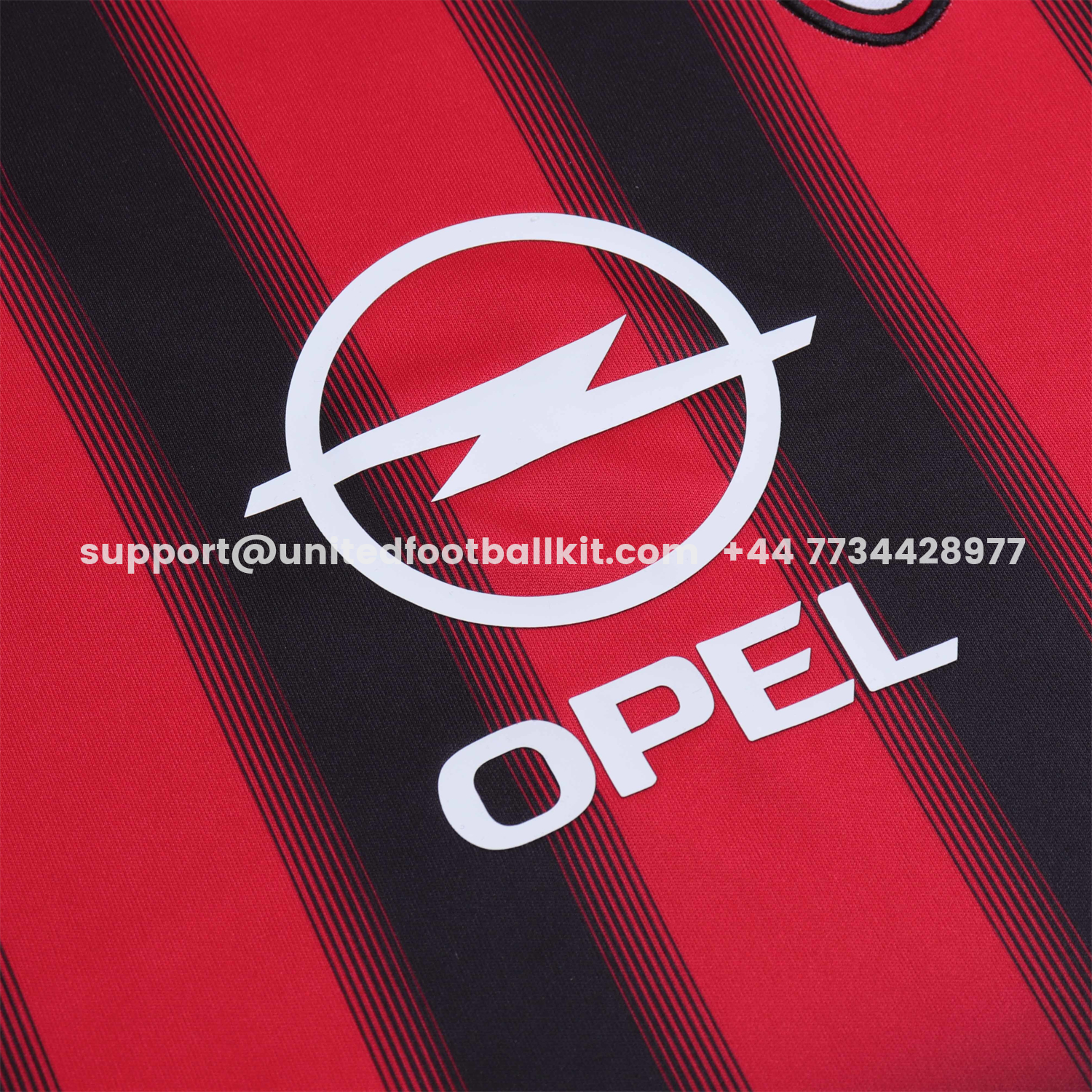 Unitedfootballkit.com | Retro AC Milan 2004-05 Home Kids Kit -Customize Name, Number and Patch | Worldwide Shipping