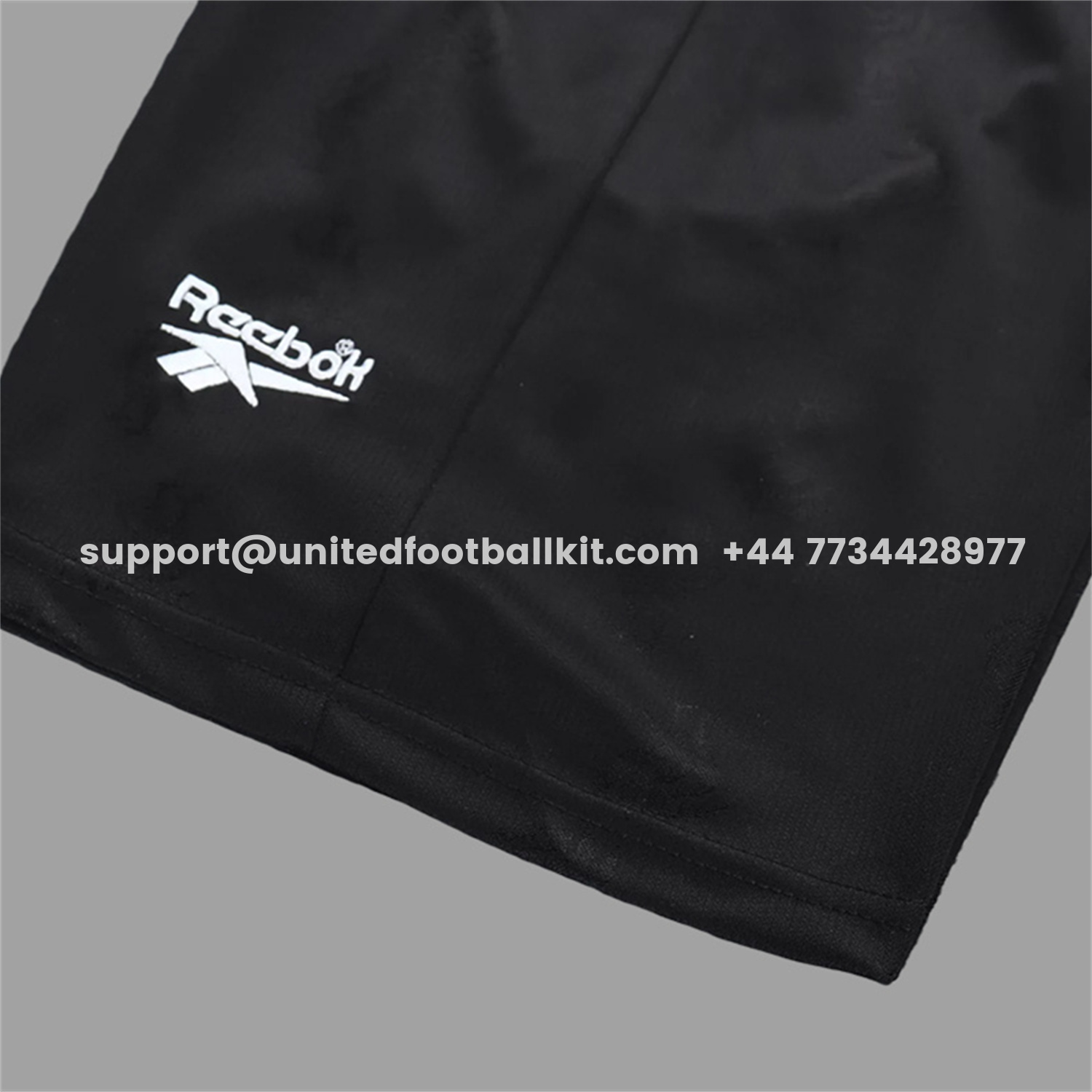 Unitedfootballkit.com | Retro Liver.pool 1996-97 Black Special Kids Kit -Customize Name, Number and Patch | Worldwide Shipping