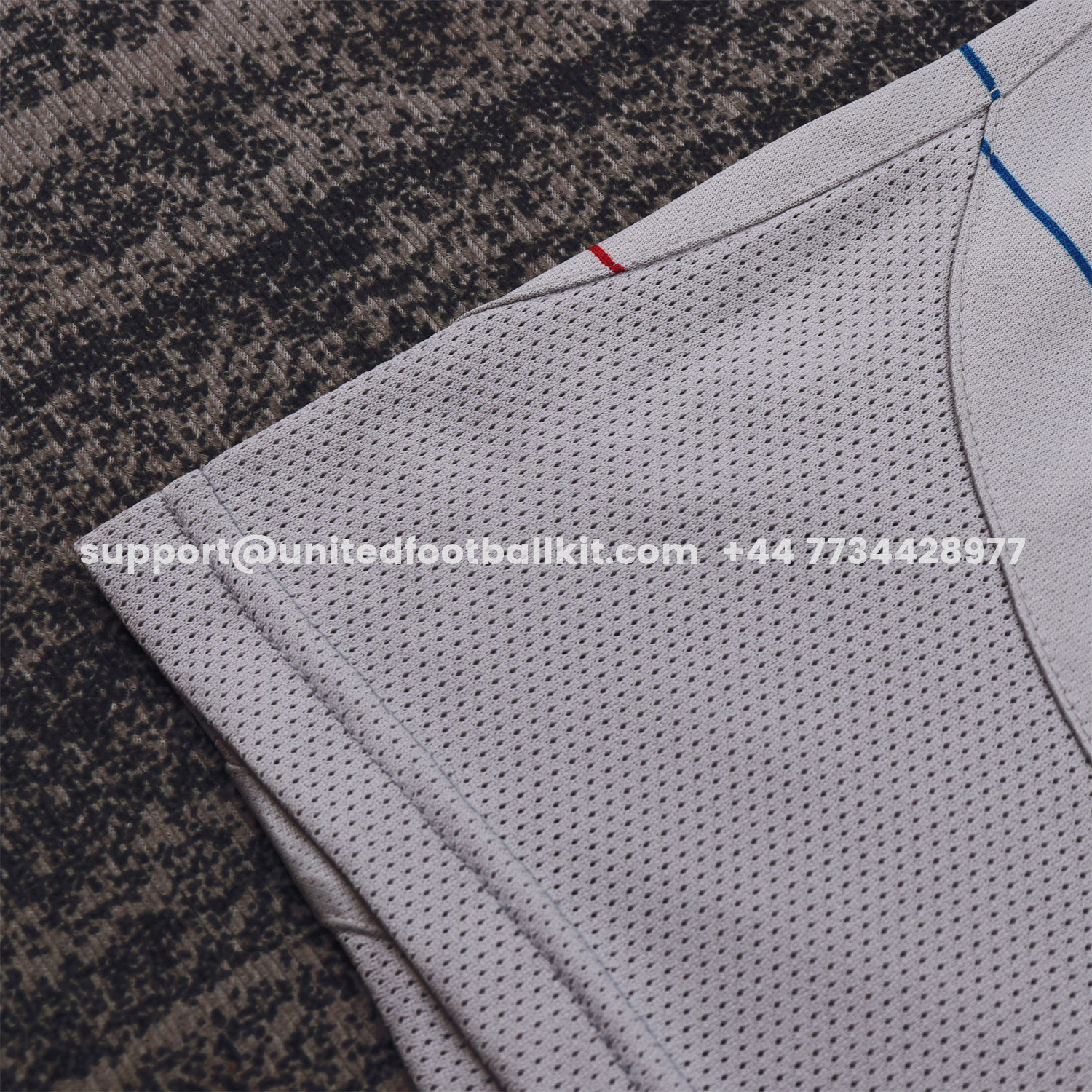 Unitedfootballkit.com | Retro Barcelona 2003-04 Away Kids Kit -Customize Name, Number and Patch | Worldwide Shipping