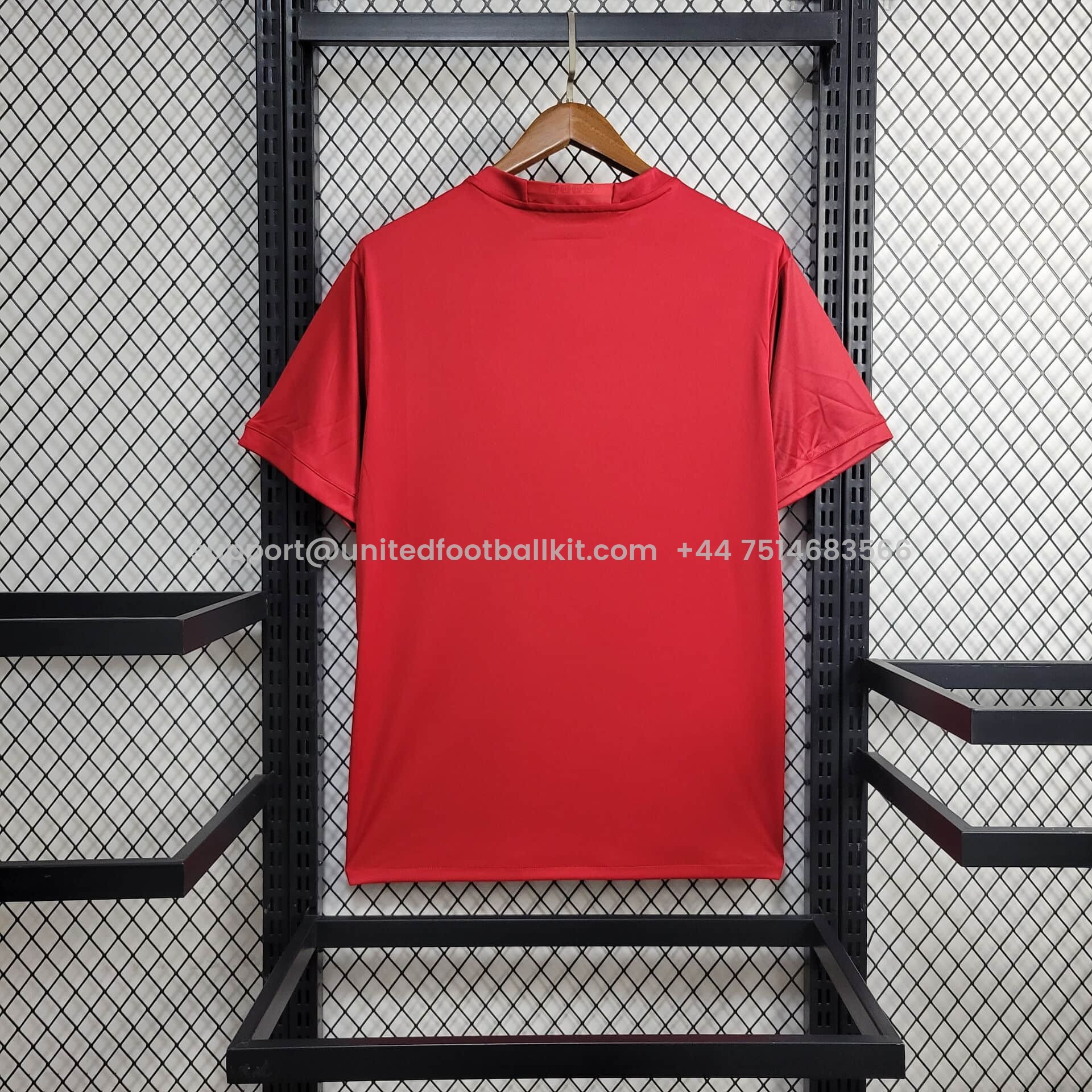 Unitedfootballkit.com | Retro Manchester United 2017-18 Home Jersey -Customize Name, Number and Patch | Worldwide Shipping