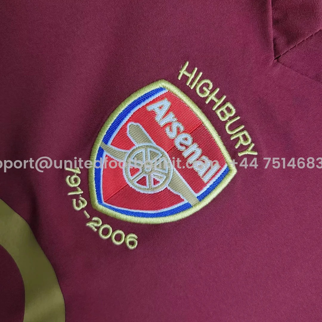 Unitedfootballkit.com | Retro Arsenal 2005-06 Home Stadium Kids Kit -Customize Name, Number and Patch | Worldwide Shipping
