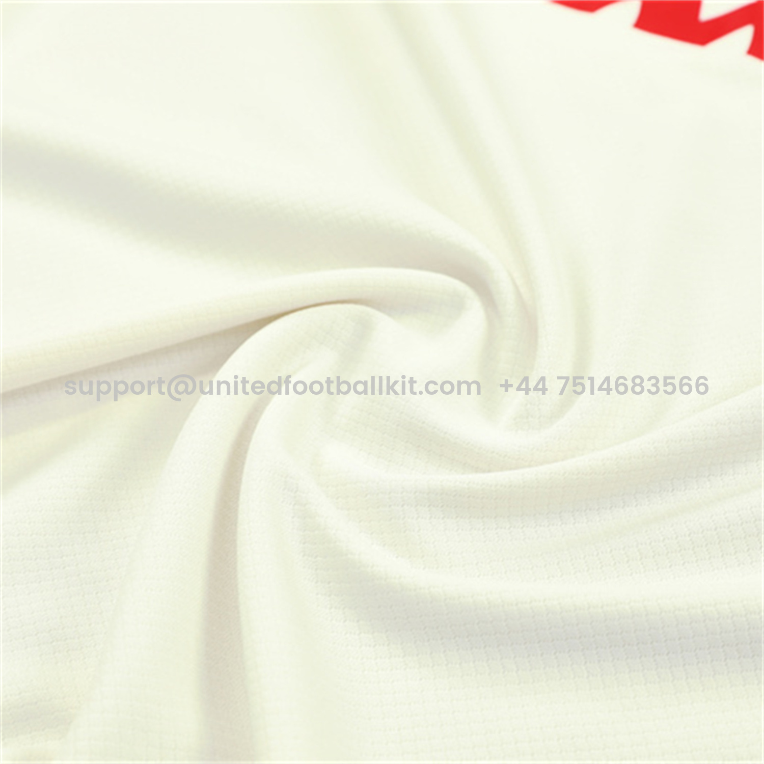 Unitedfootballkit.com | Liver.pool 25-26 Short-Sleeve Training Set Off White Top & Black Shorts -Customize Name, Number and Patch | Worldwide Shipping