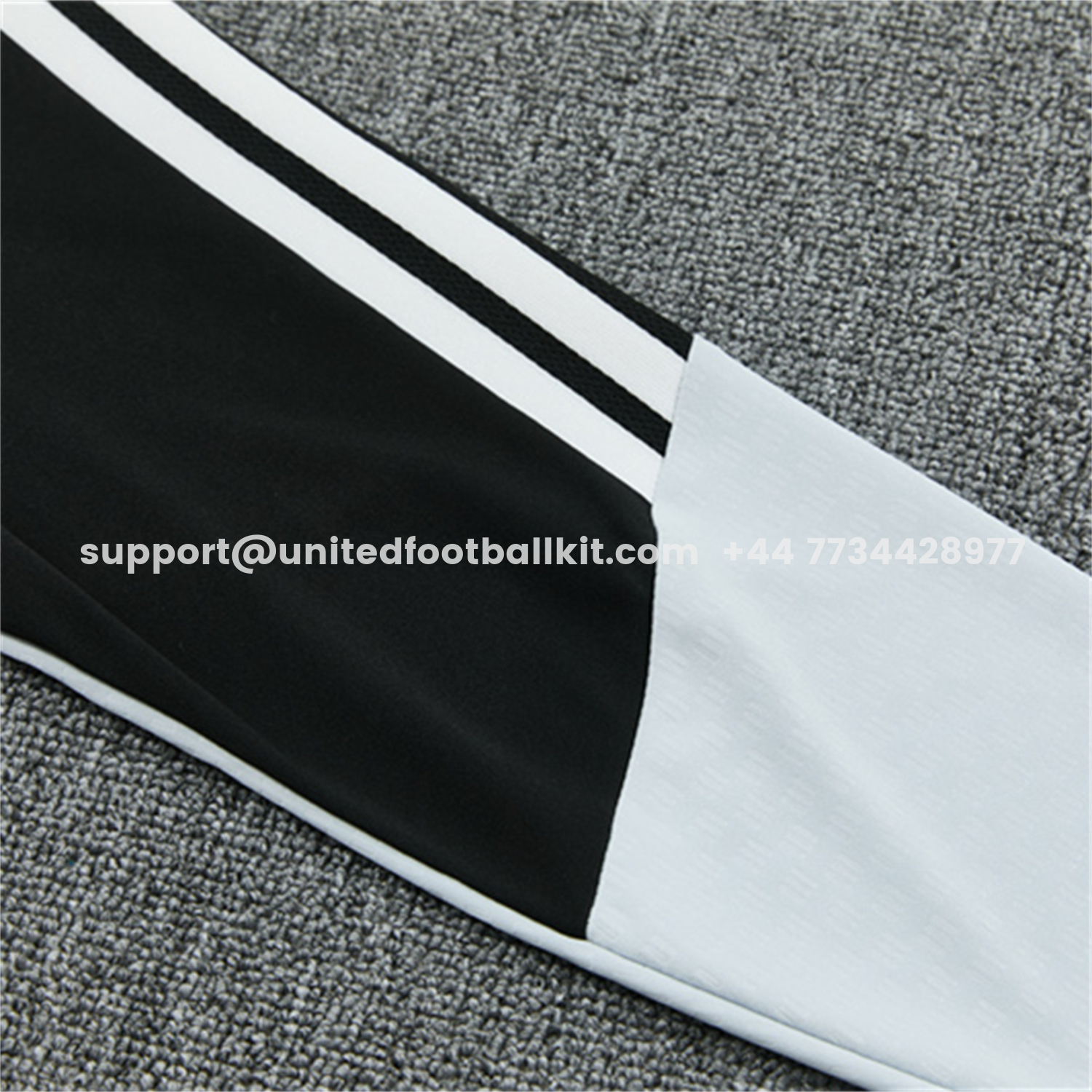 Unitedfootballkit.com | Spain 2026 Long Sleeve Training Set - Black Top & Black Pants -Customize Name, Number and Patch | Worldwide Shipping