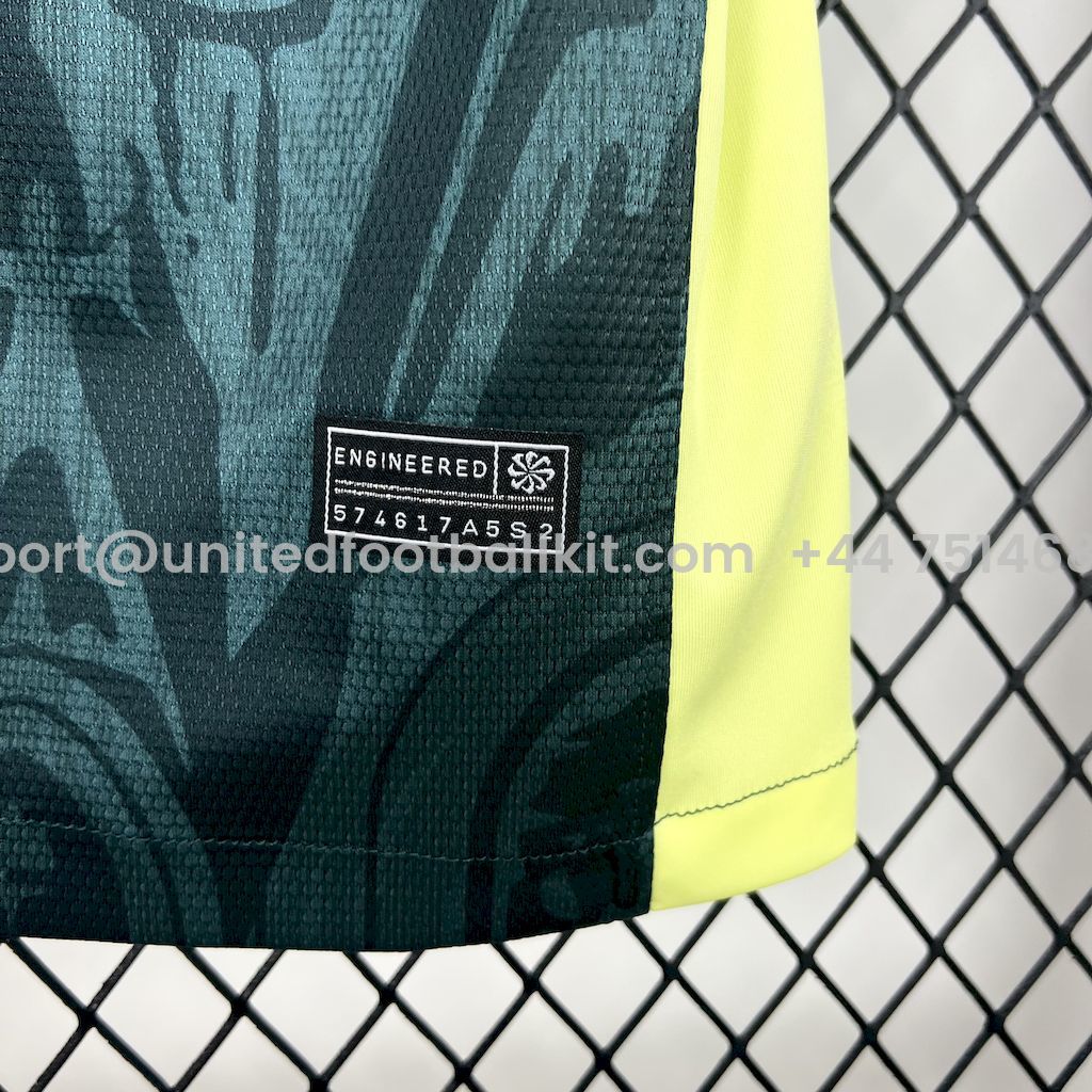 Unitedfootballkit.com | Barcelona 24-25 Dark Green Training Jersey - Fans Version -Customize Name, Number and Patch | Worldwide Shipping