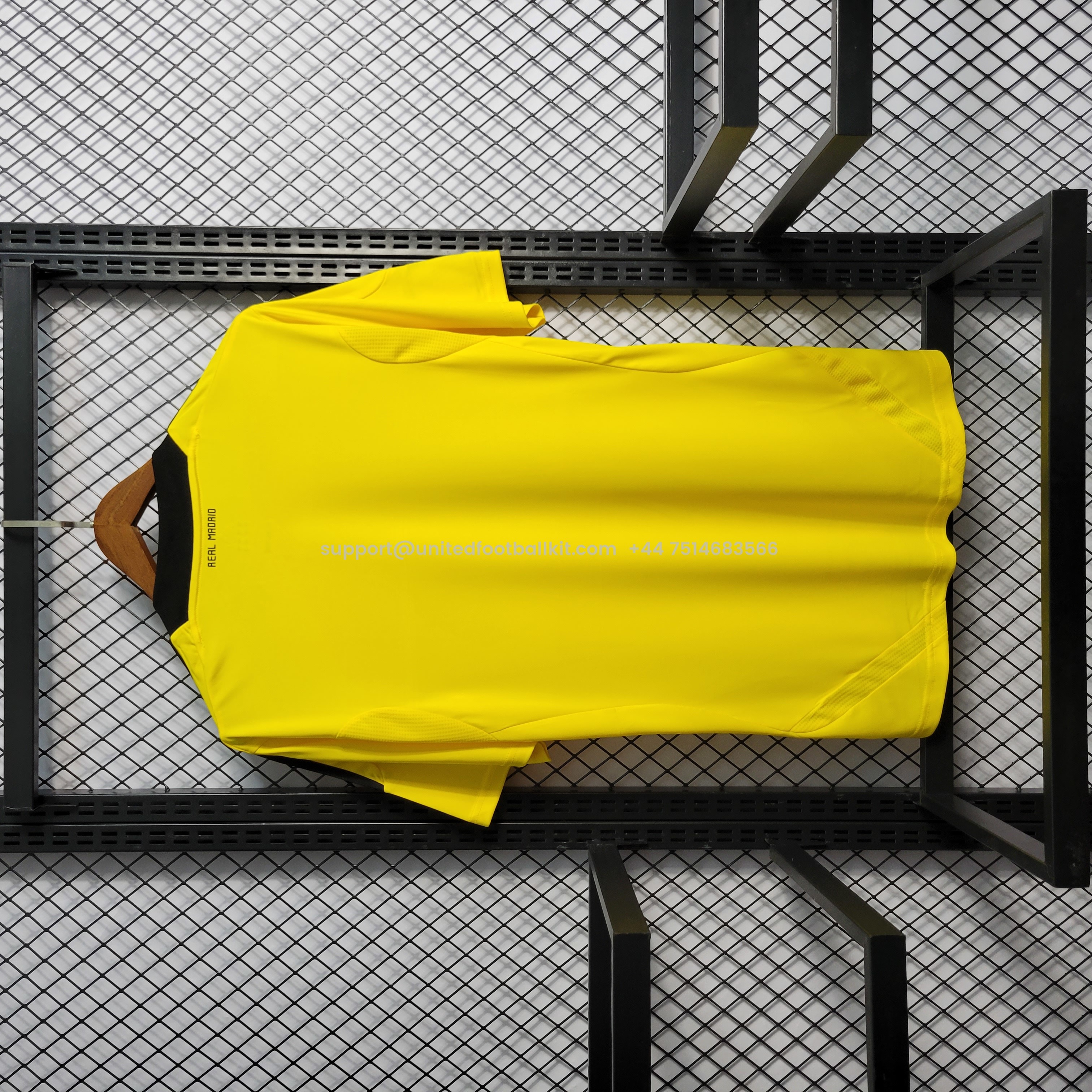 Unitedfootballkit.com | Retro Real Madrid 11-12 Yellow Goalkeeper Jersey -Customize Name, Number and Patch | Worldwide Shipping