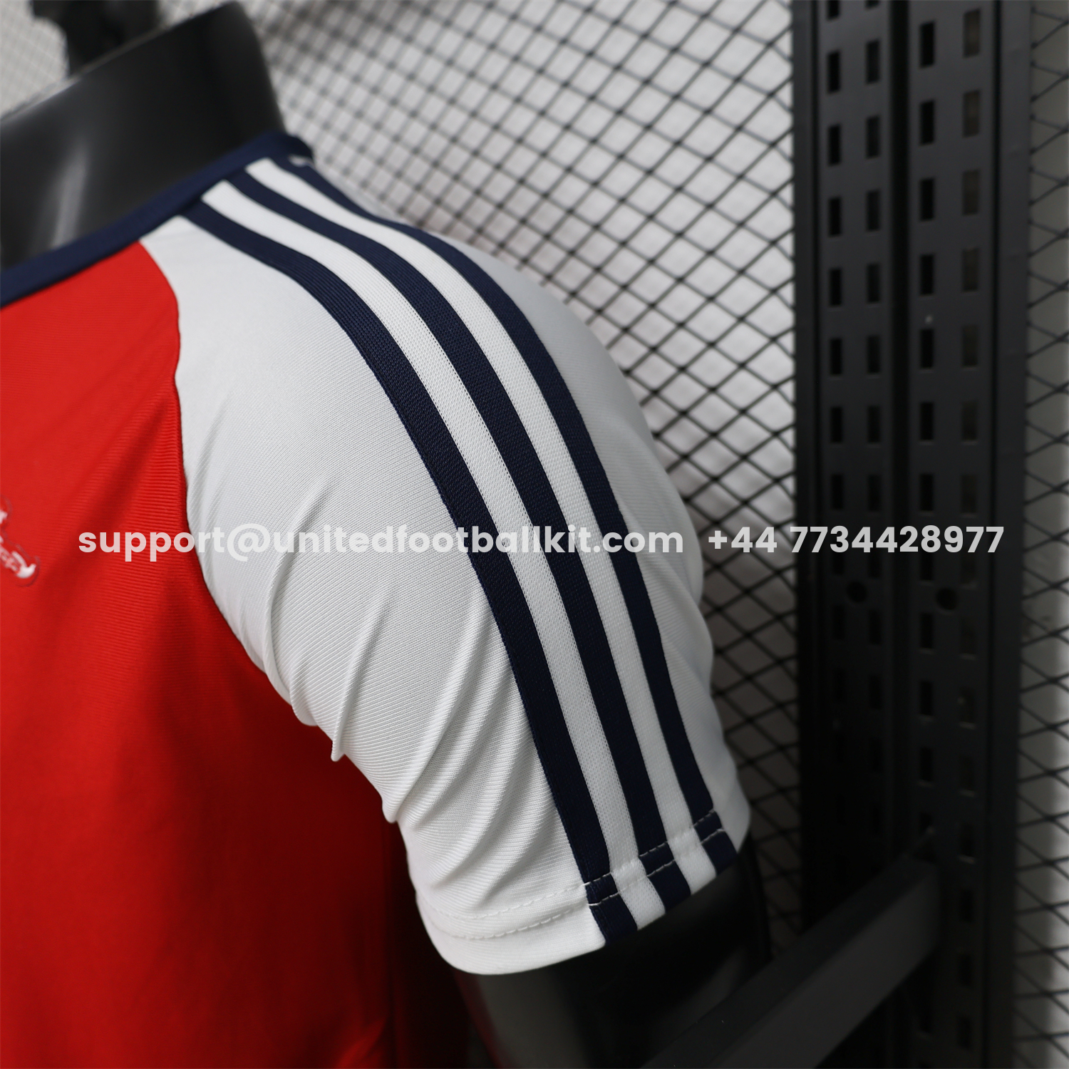 Unitedfootballkit.com | Arsenal 25-26 Red With White Casual Jersey - Player Version -Customize Name, Number and Patch | Worldwide Shipping