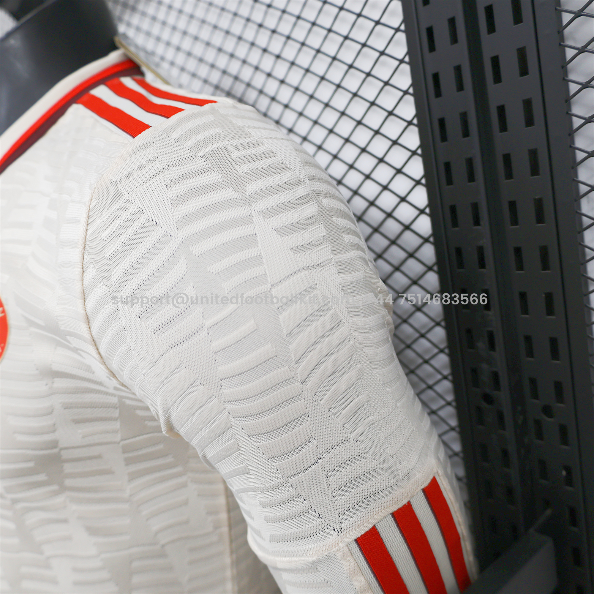 Unitedfootballkit.com | Bayern Munich 24-25 Third Long Sleeve Jersey - Player Version -Customize Name, Number and Patch | Worldwide Shipping