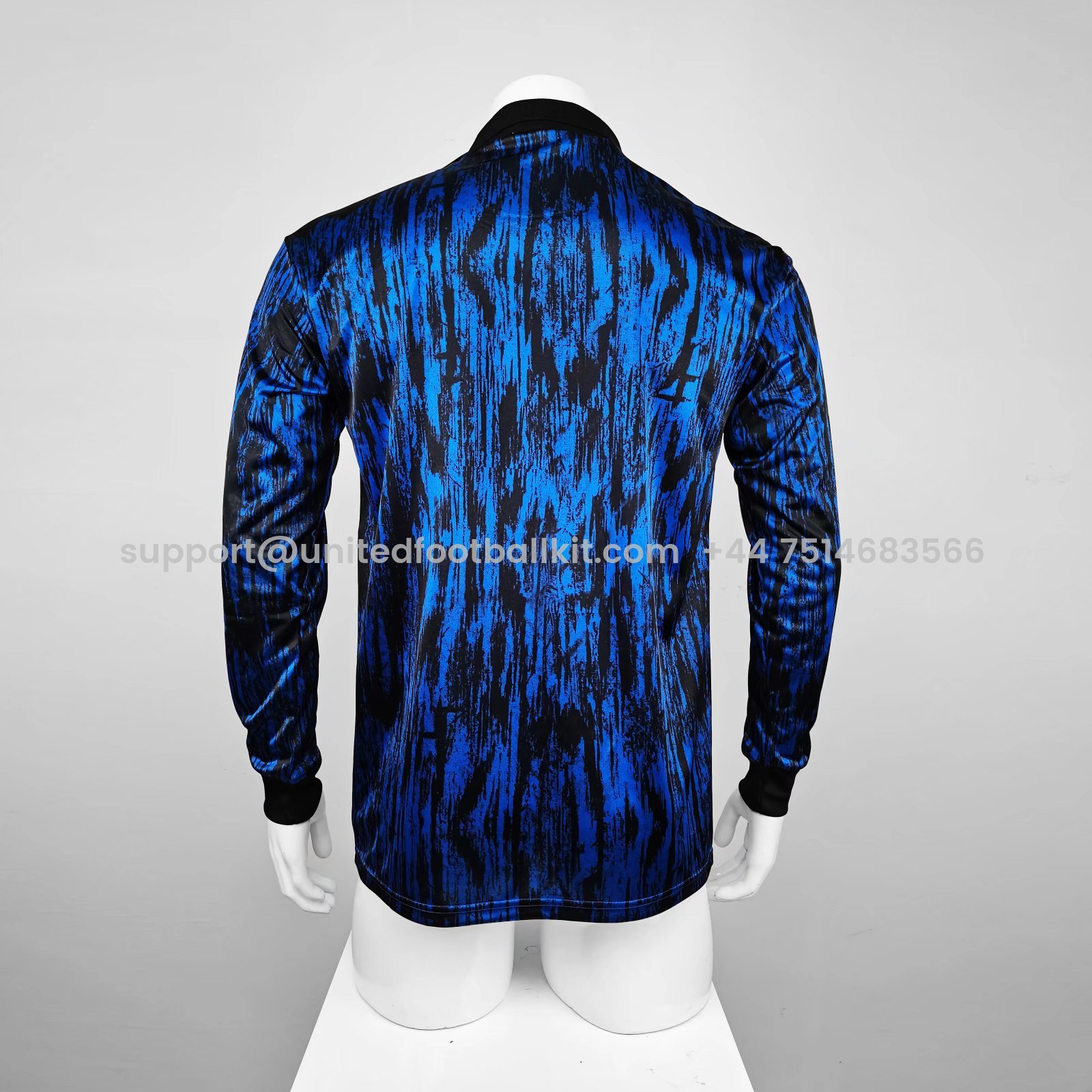 Unitedfootballkit.com | Retro Manchester United 92-94 Away Long Sleeve Jersey -Customize Name, Number and Patch | Worldwide Shipping