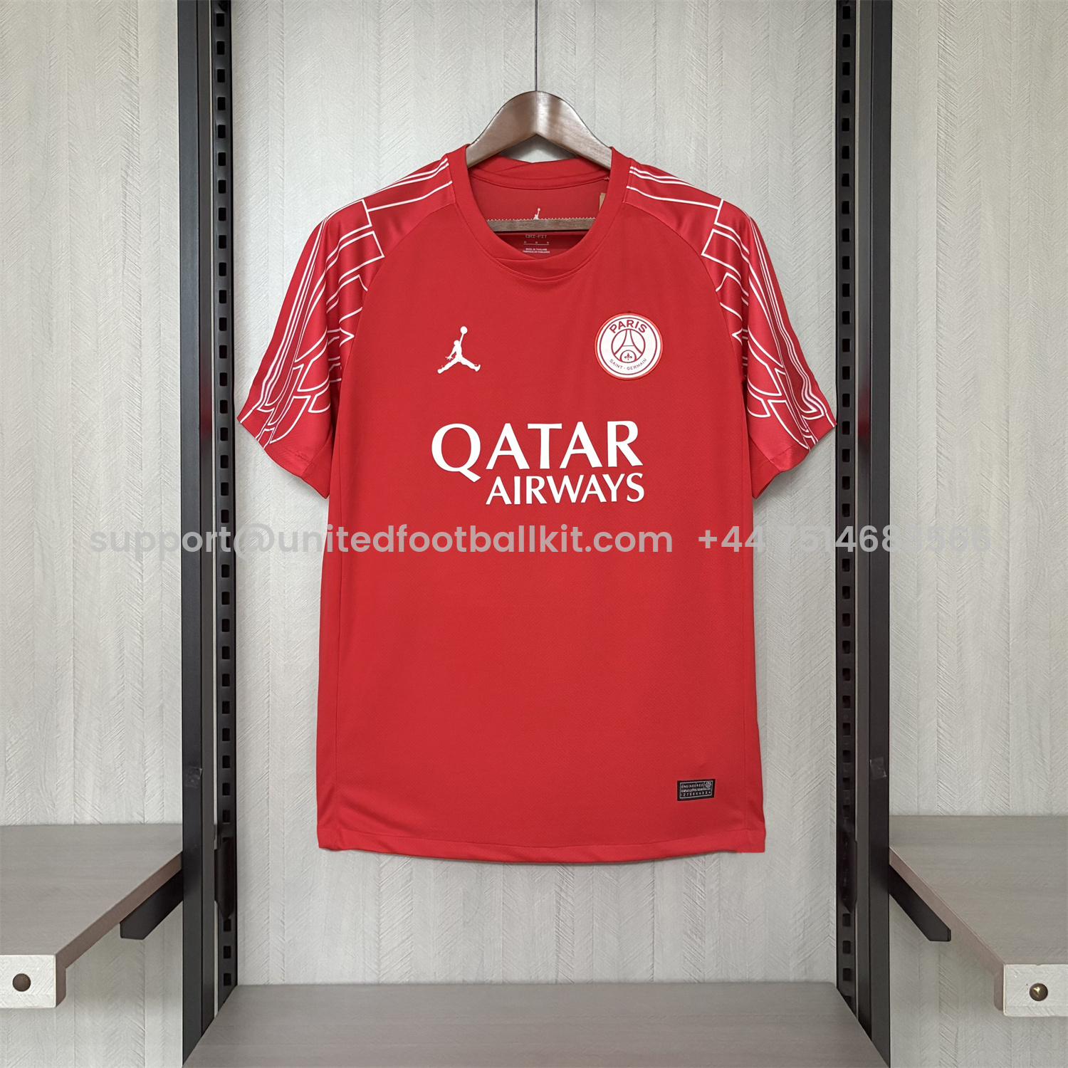 Unitedfootballkit.com | Paris Saint-Germain PSG 25-26 Red Training Jersey - Fans Version -Customize Name, Number and Patch | Worldwide Shipping