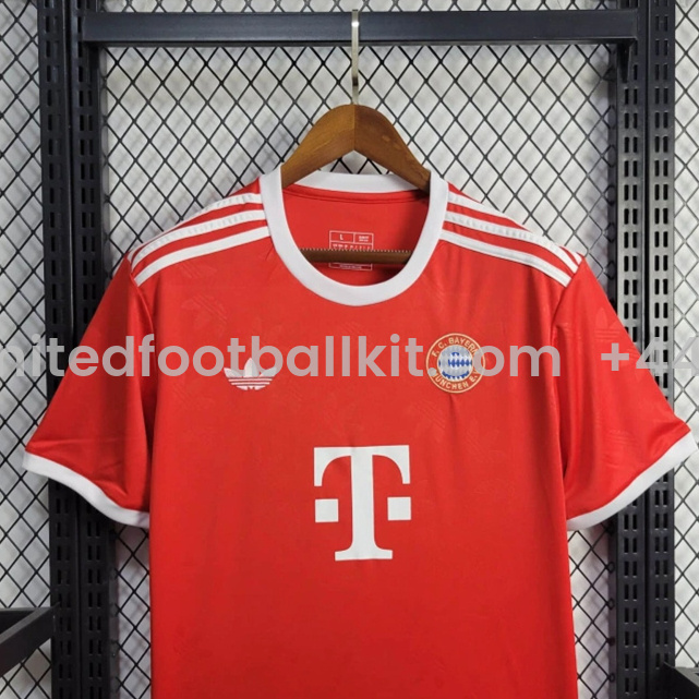 Unitedfootballkit.com | Bayern Munich 24-25 Red Training Jersey - Fans Version -Customize Name, Number and Patch | Worldwide Shipping