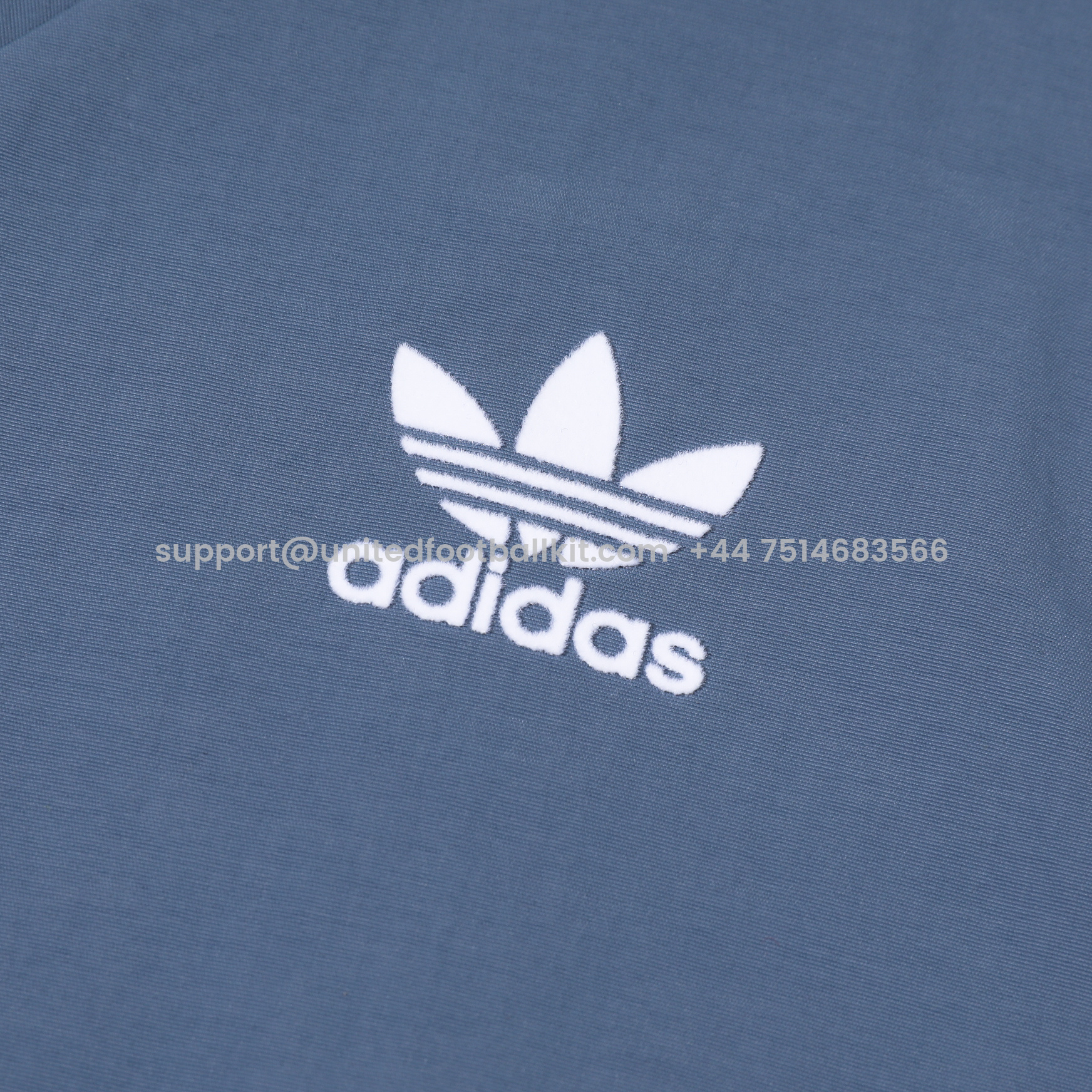 Unitedfootballkit.com | Liver.pool 24-25 Grey Throwback Windbreaker Suit - Jackets & Pants -Customize Name, Number and Patch | Worldwide Shipping