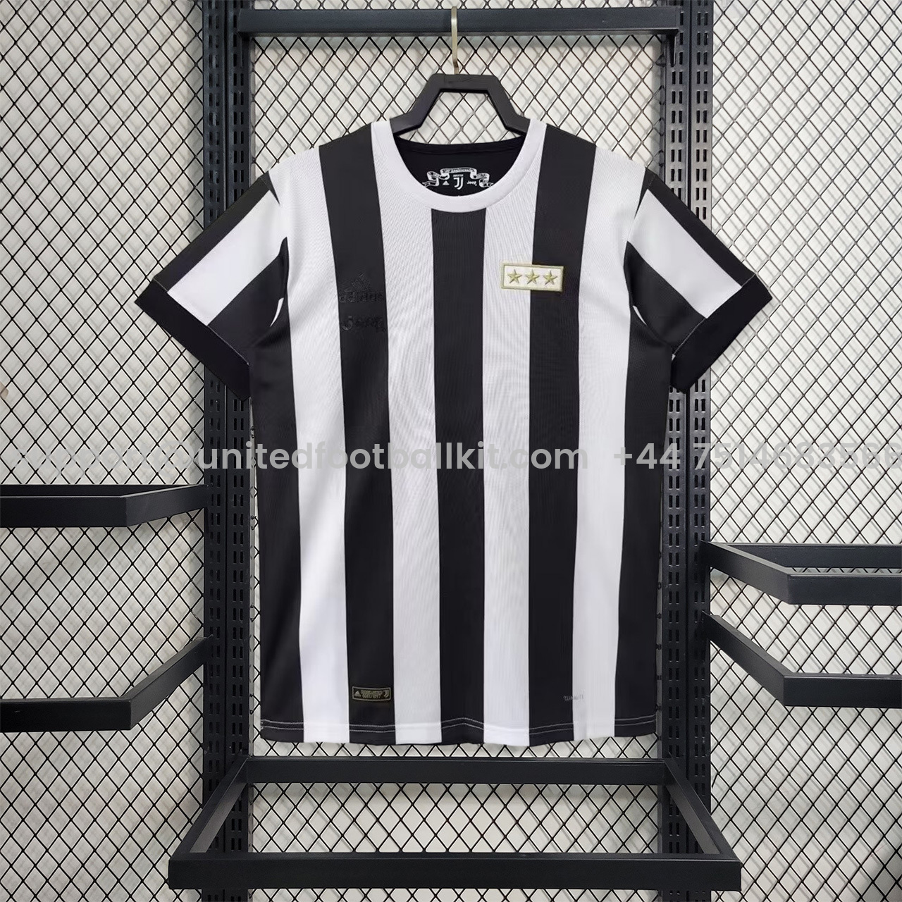 Unitedfootballkit.com | Retro Juventus 2017-18 120th Anniversary Special Edition Jersey -Customize Name, Number and Patch | Worldwide Shipping